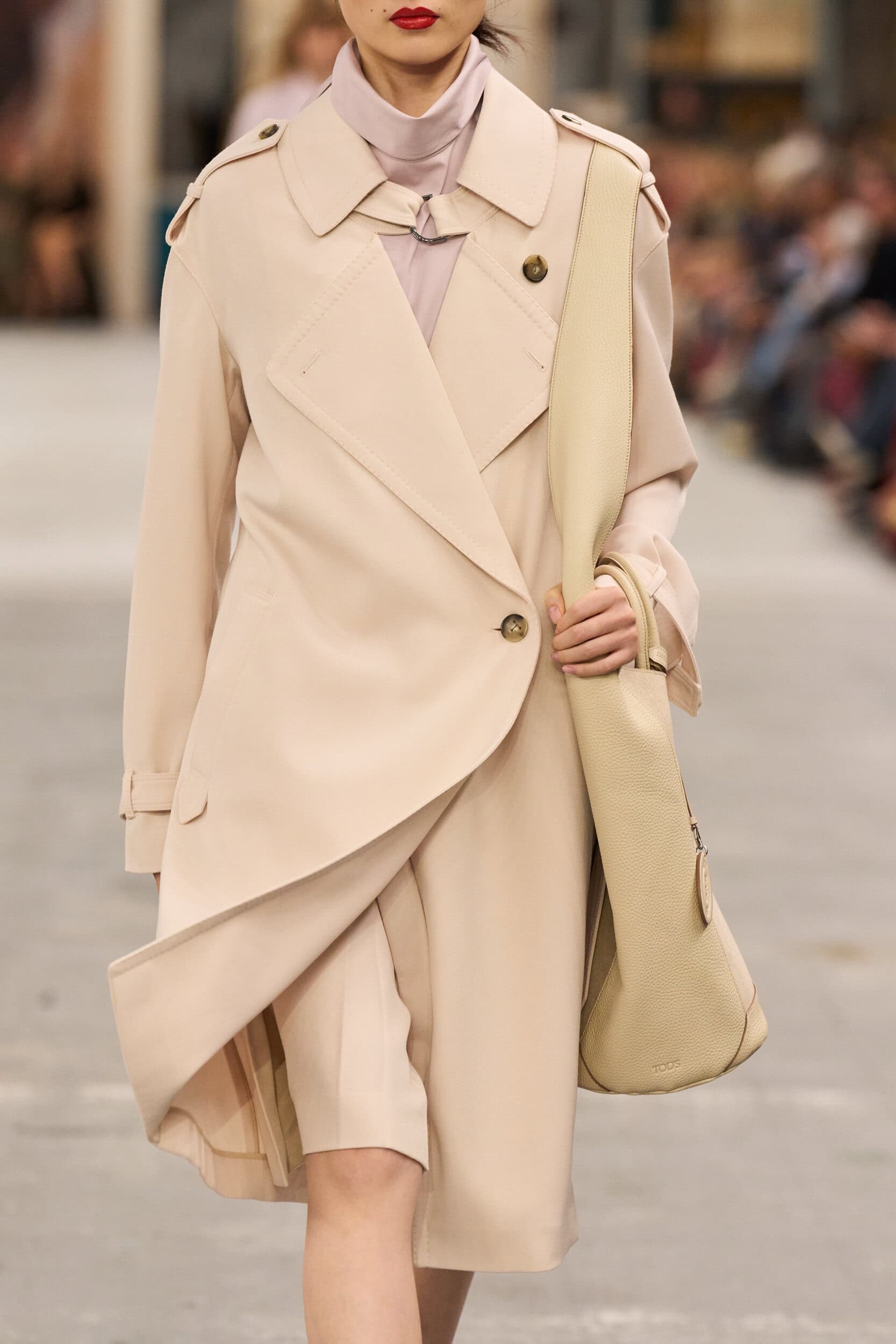 Tod S Spring 2024 Fashion Show Details