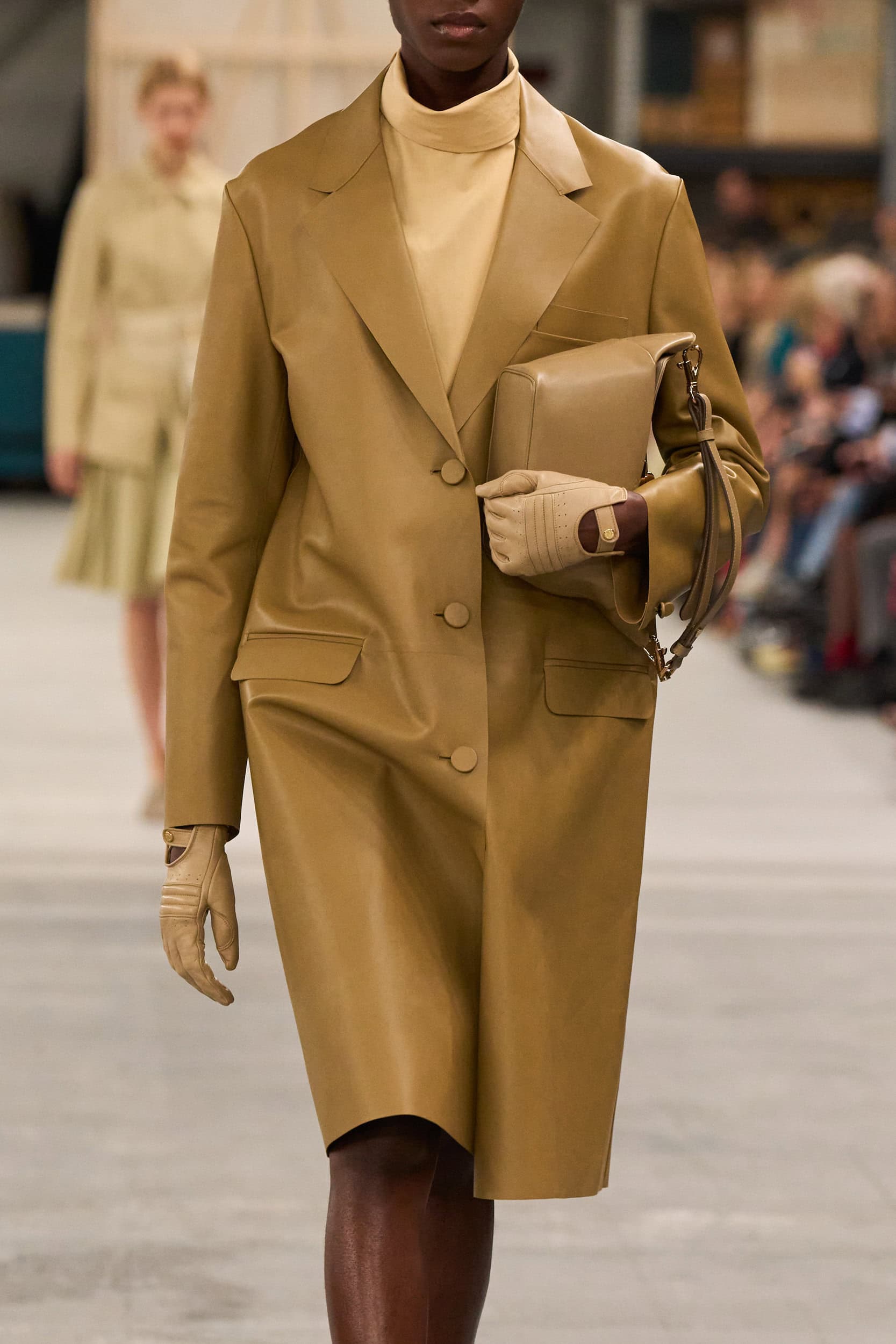Tod S Spring 2024 Fashion Show Details