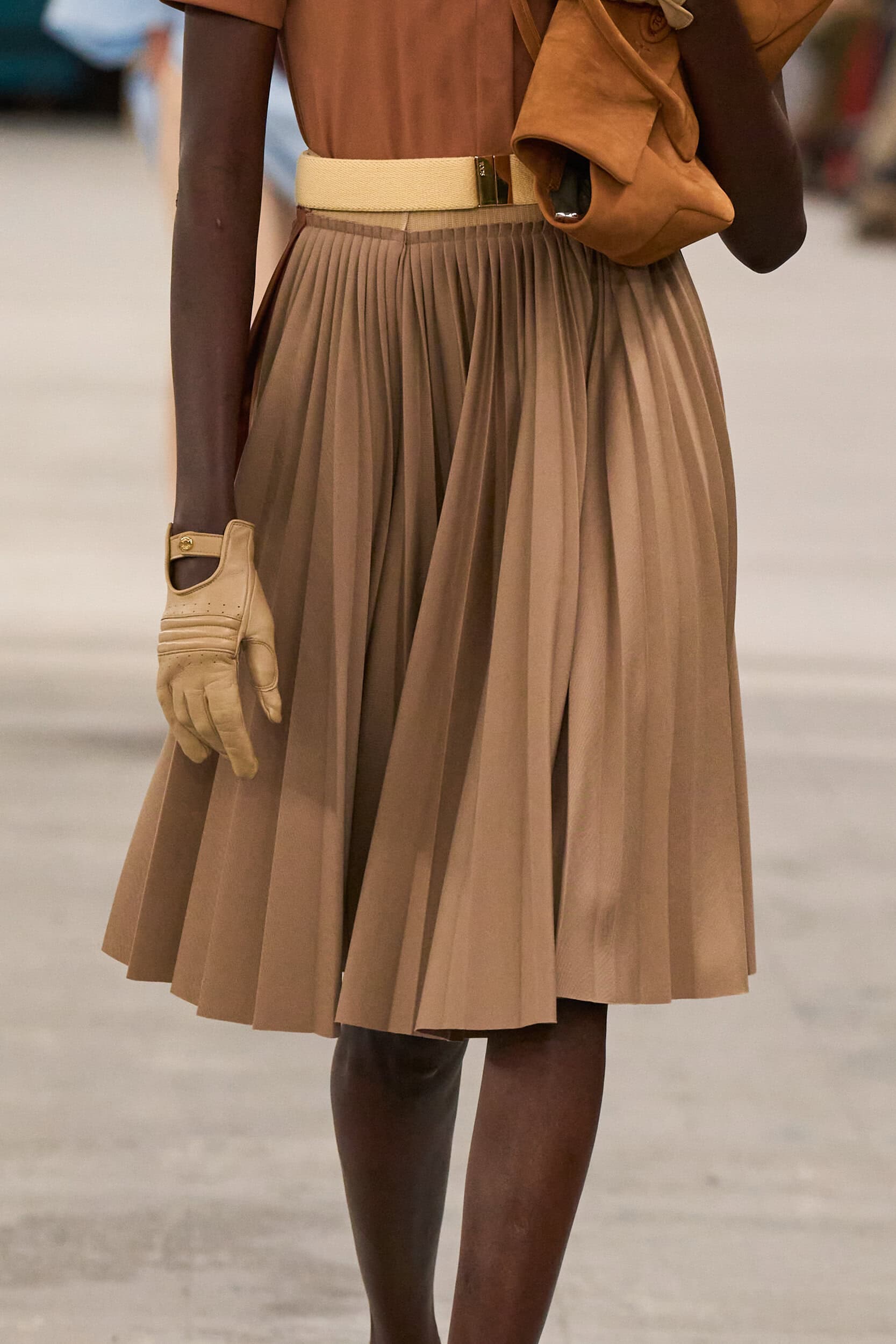 Tod S Spring 2024 Fashion Show Details