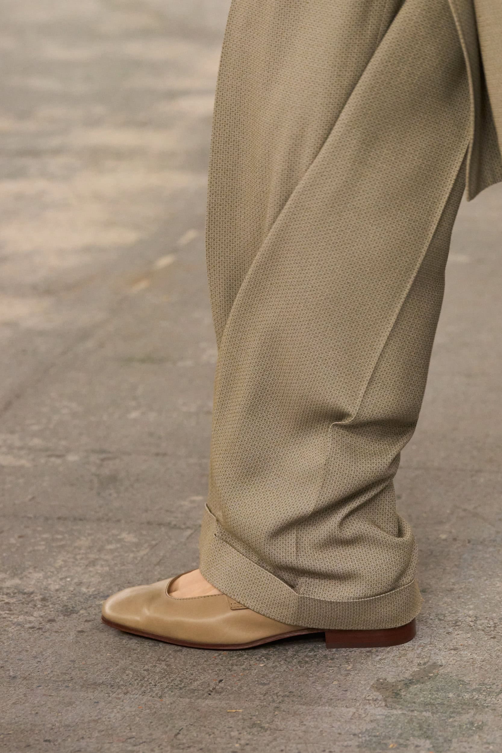 Tod S Spring 2024 Fashion Show Details