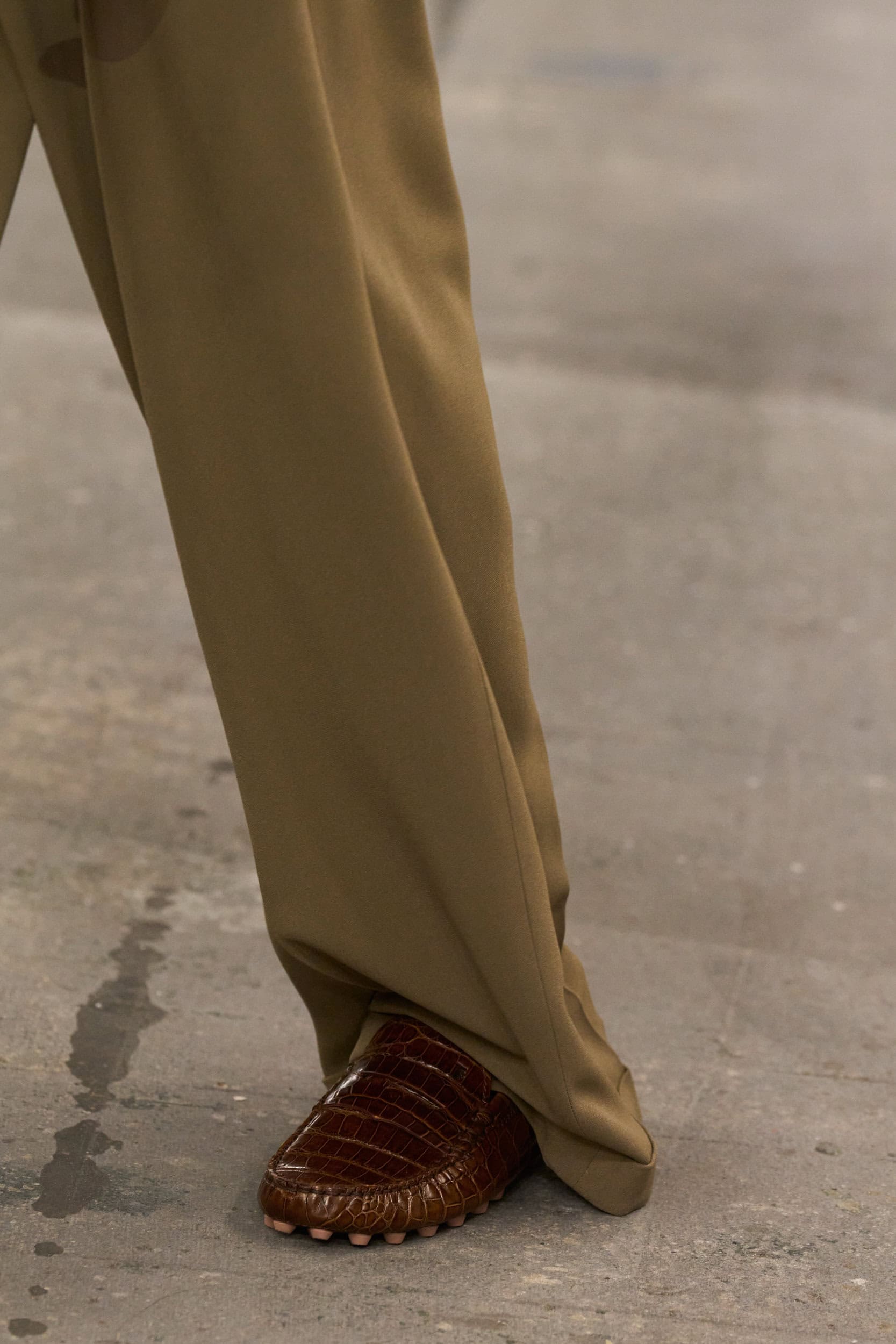 Tod S Spring 2024 Fashion Show Details