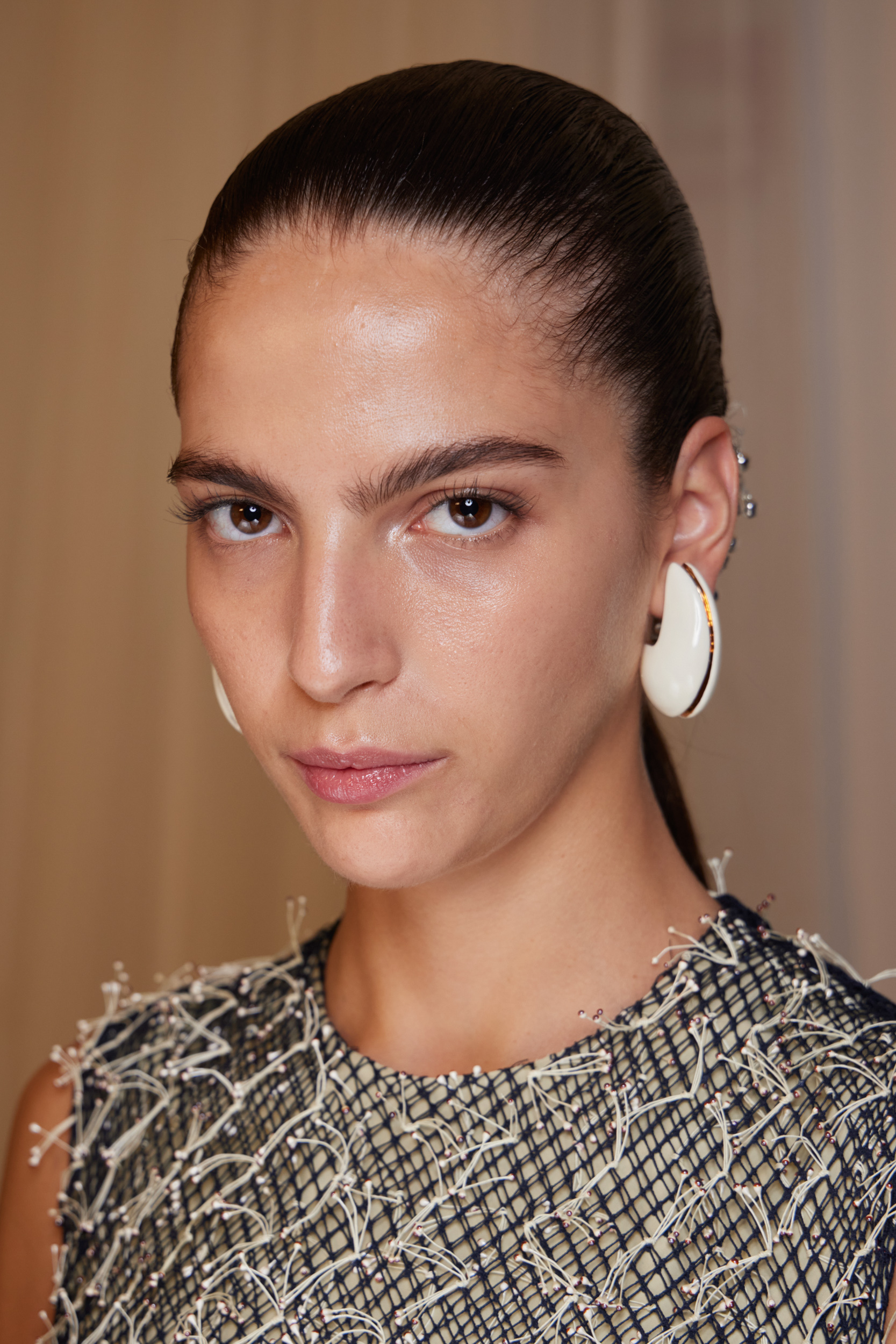 Tory Burch Spring 2024 Fashion Show Backstage