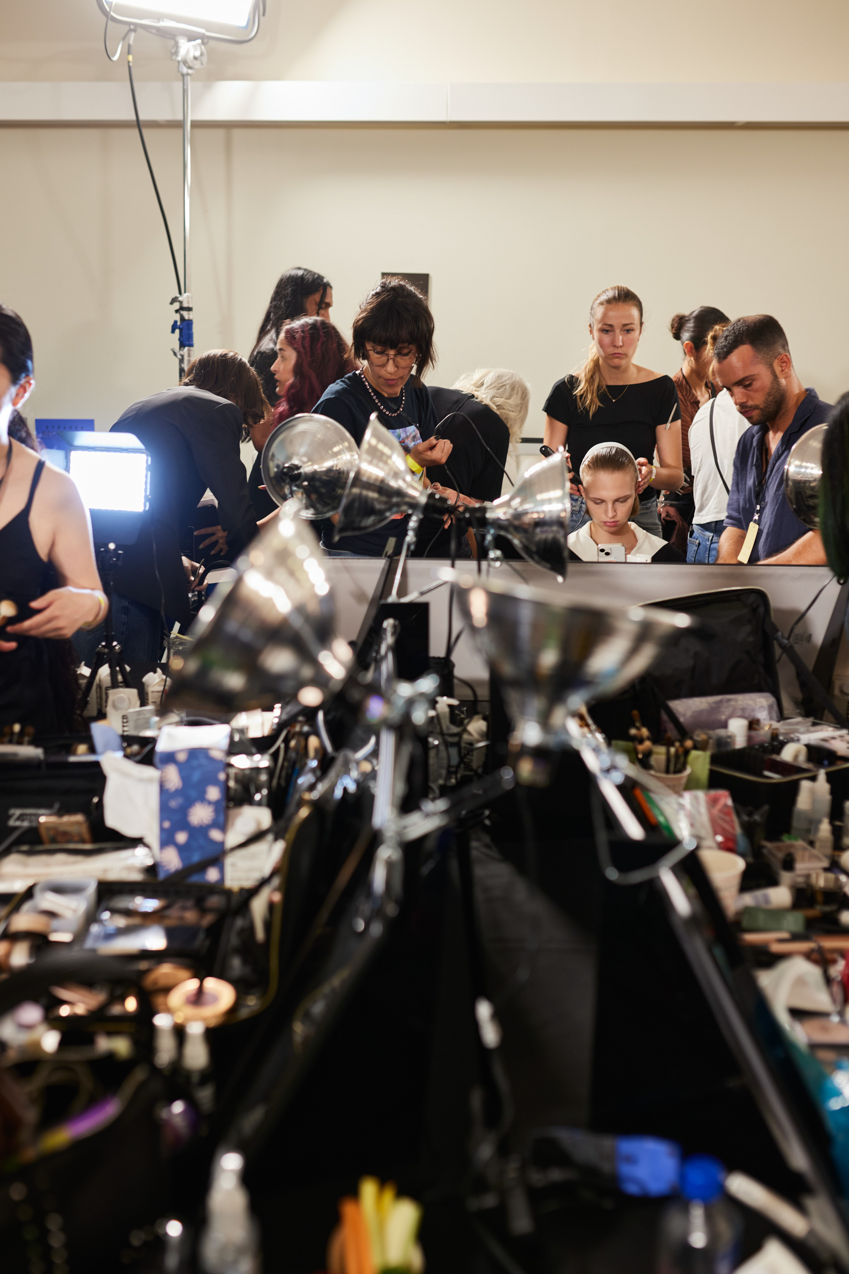 Tory Burch Spring 2024 Fashion Show Backstage