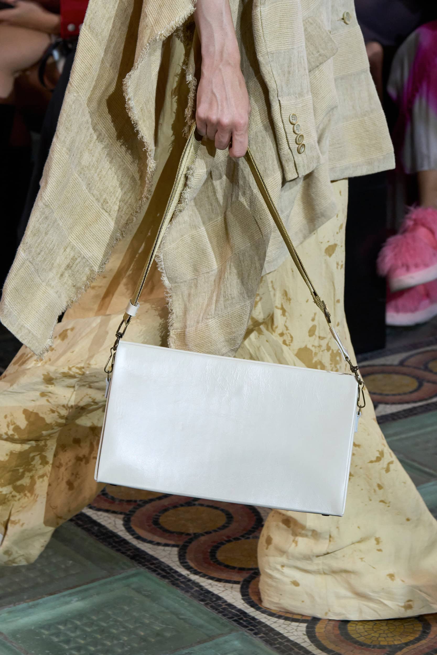 Uma Wang Spring 2024 Fashion Show Details