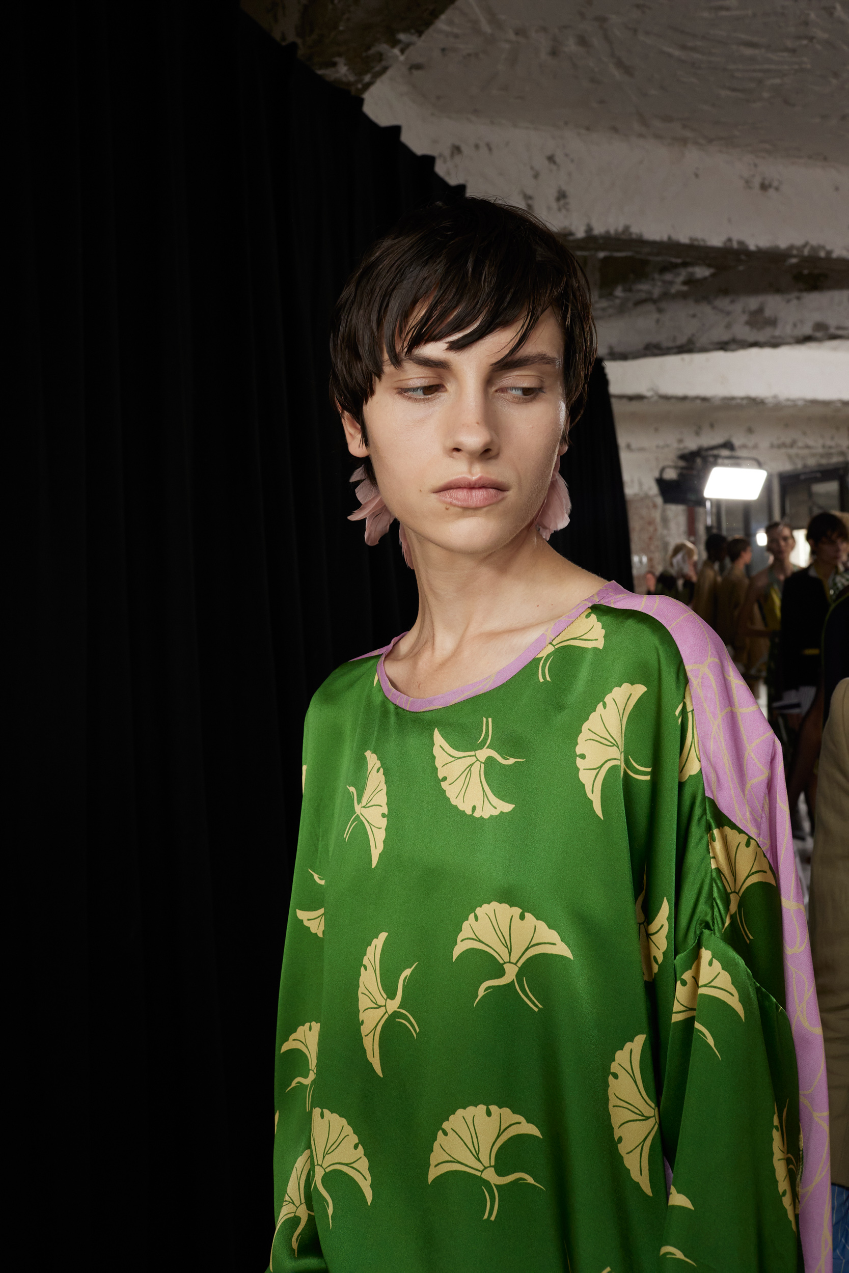 Dries Van Noten - The Impression