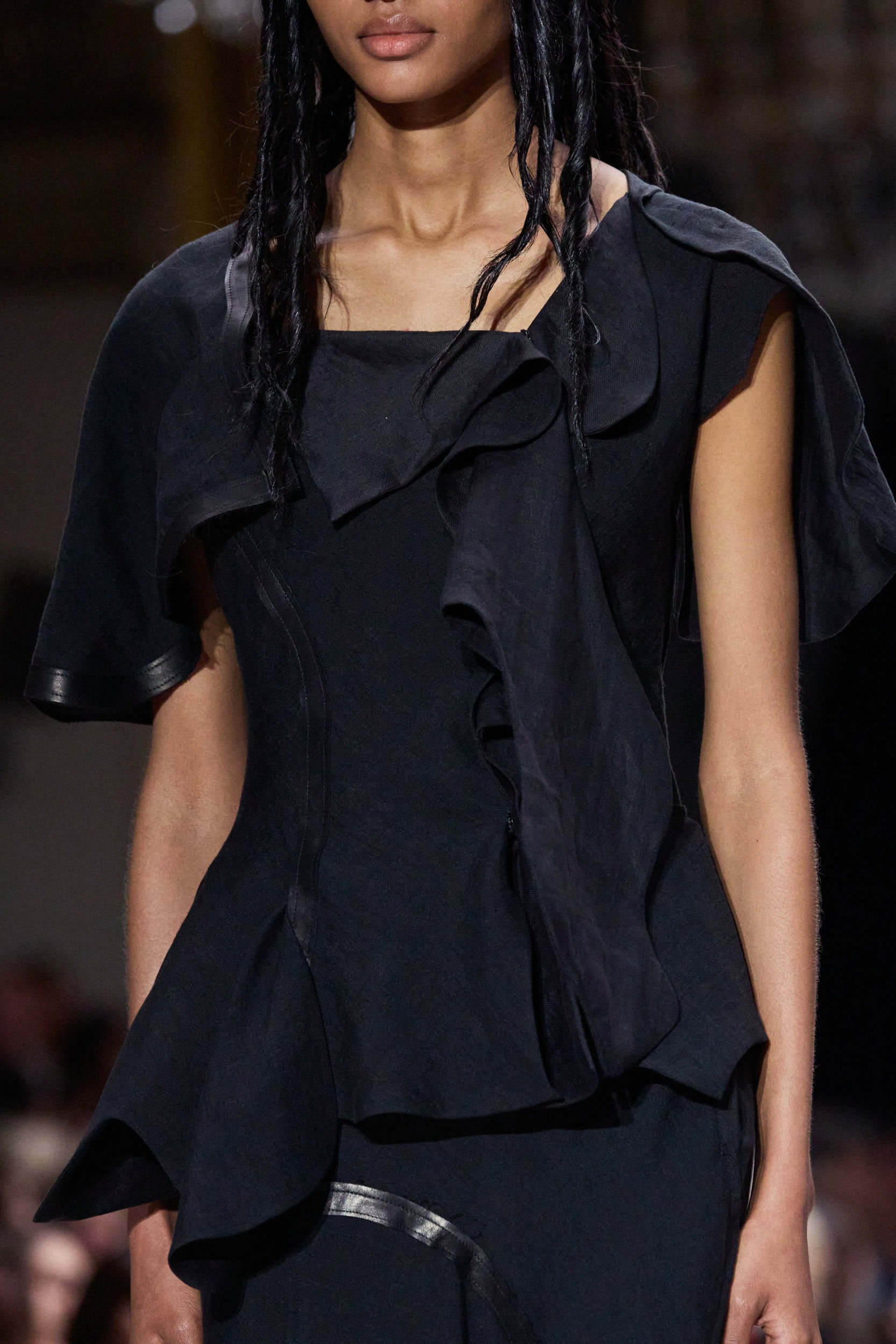 Yohji Yamamoto Spring 2024 Fashion Show Details
