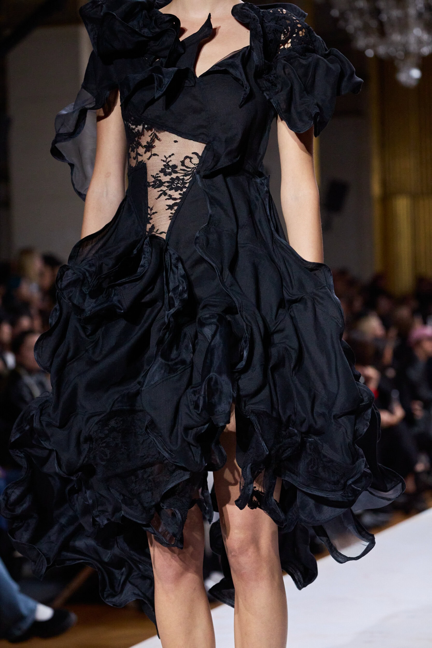 Yohji Yamamoto Spring 2024 Fashion Show Details