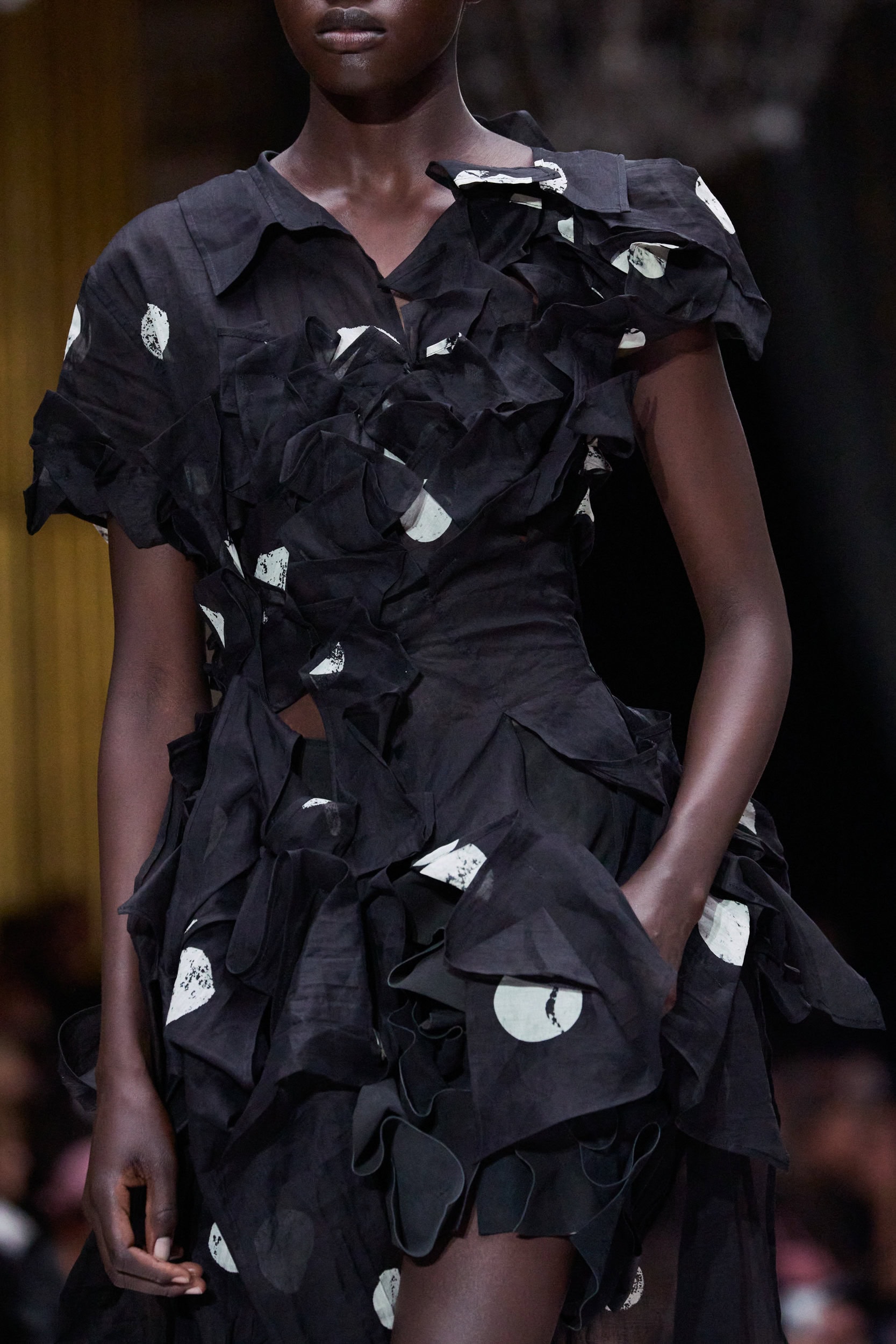 Yohji Yamamoto Spring 2024 Fashion Show Details