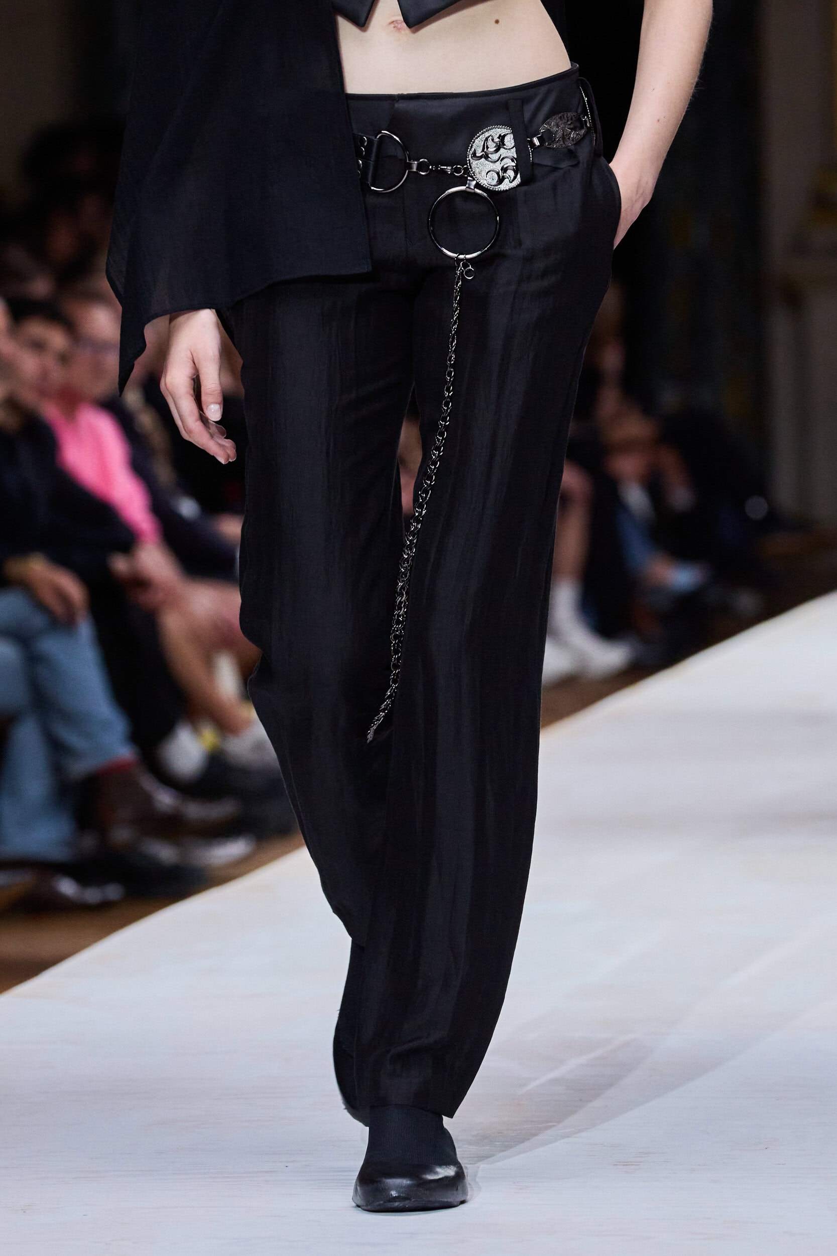 Yohji Yamamoto Spring 2024 Fashion Show Details