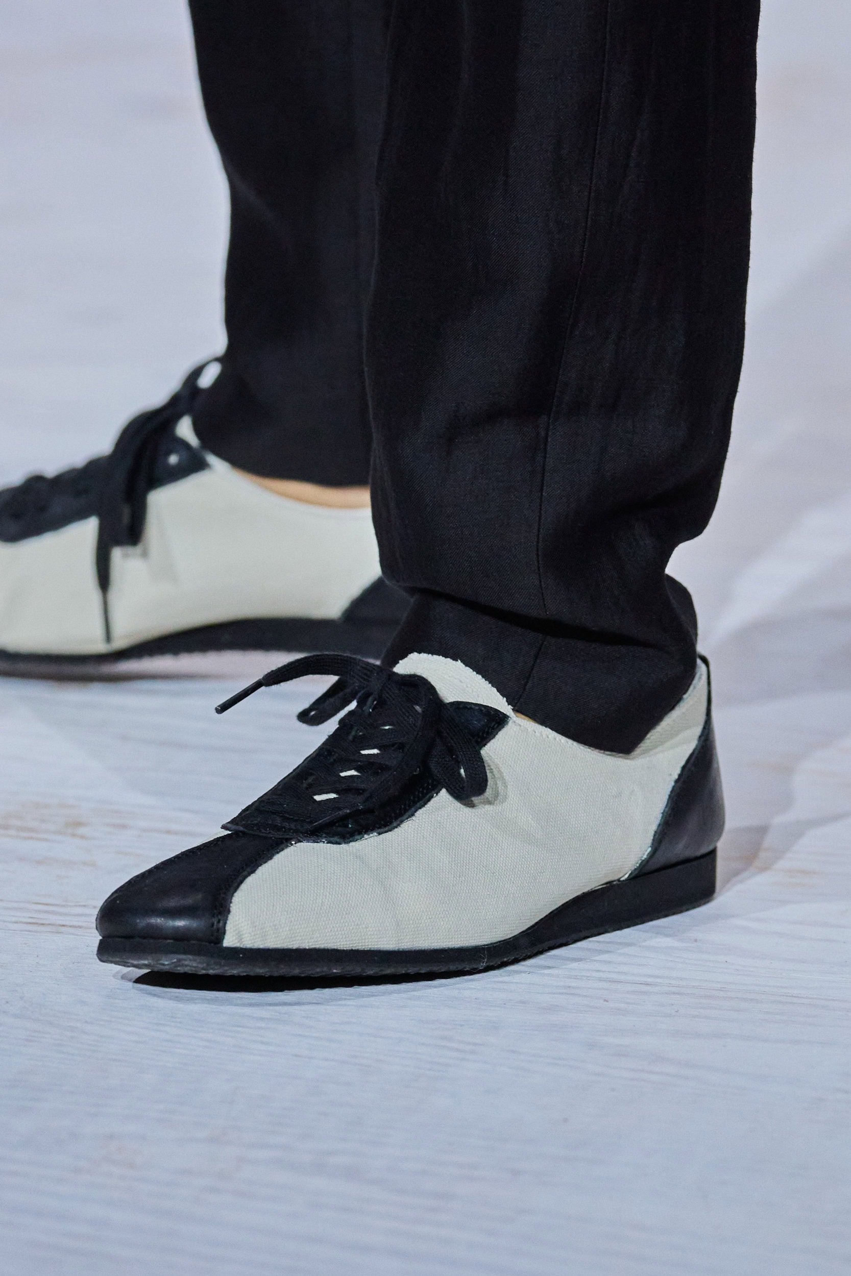 Yohji Yamamoto Spring 2024 Fashion Show Details