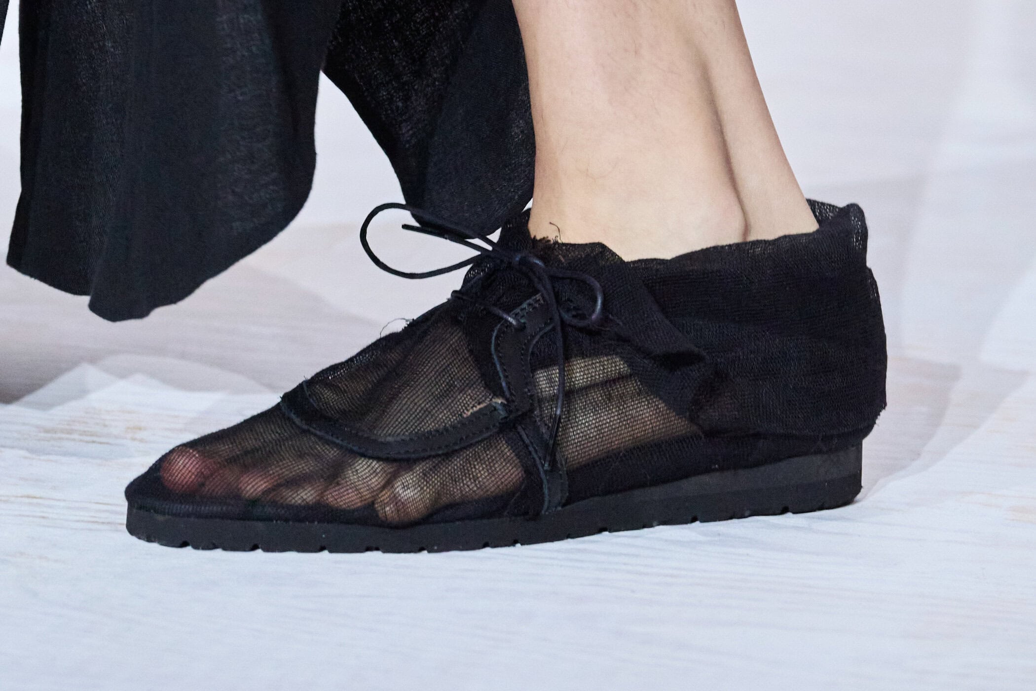 Yohji Yamamoto Spring 2024 Fashion Show Details