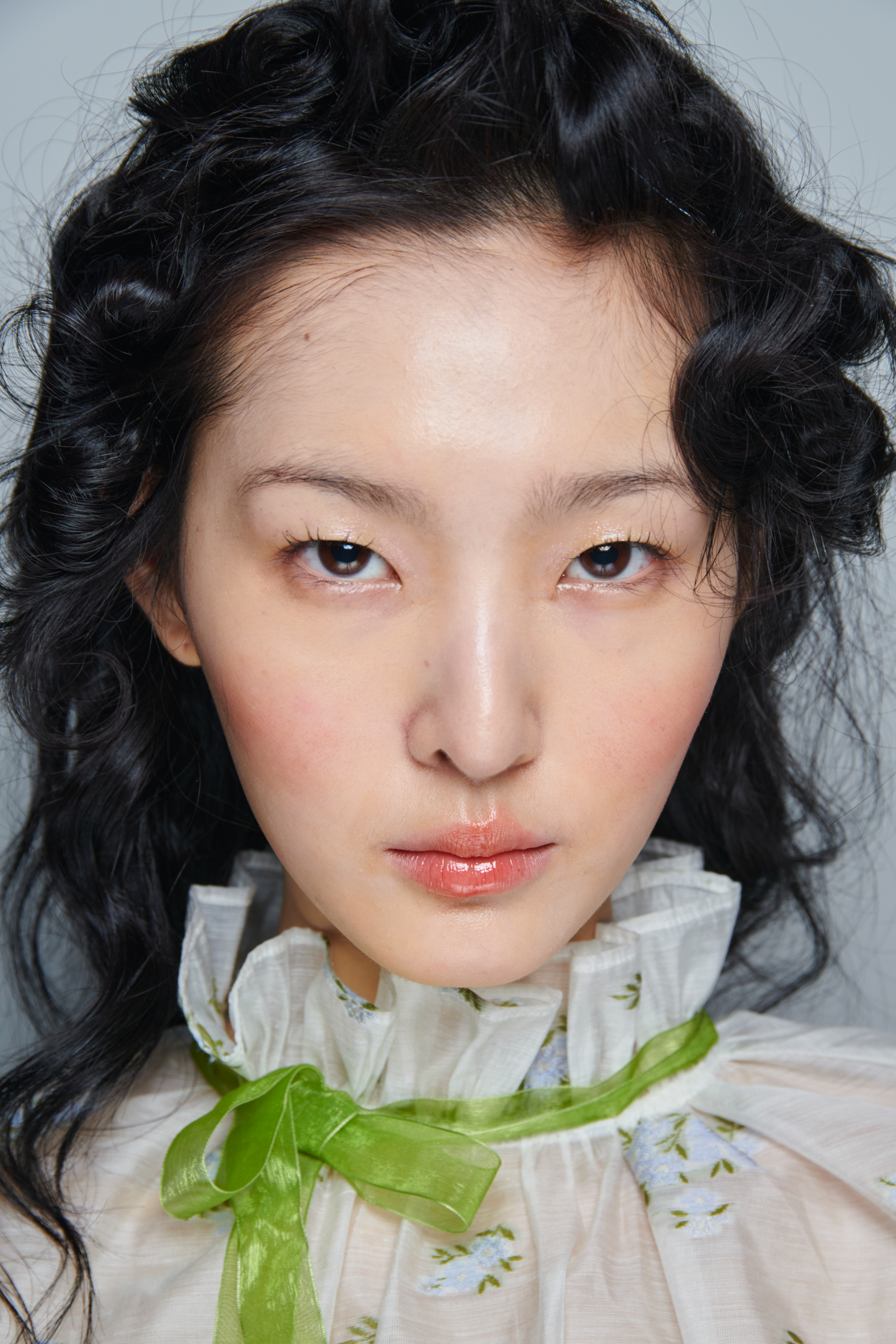 Yuhan Wang Spring 2024 Fashion Show Backstage