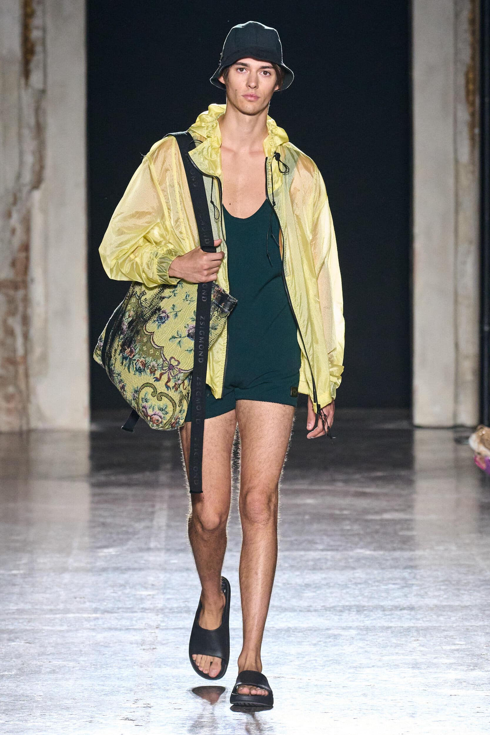 Budapest Select Spring 2024 Fashion Show