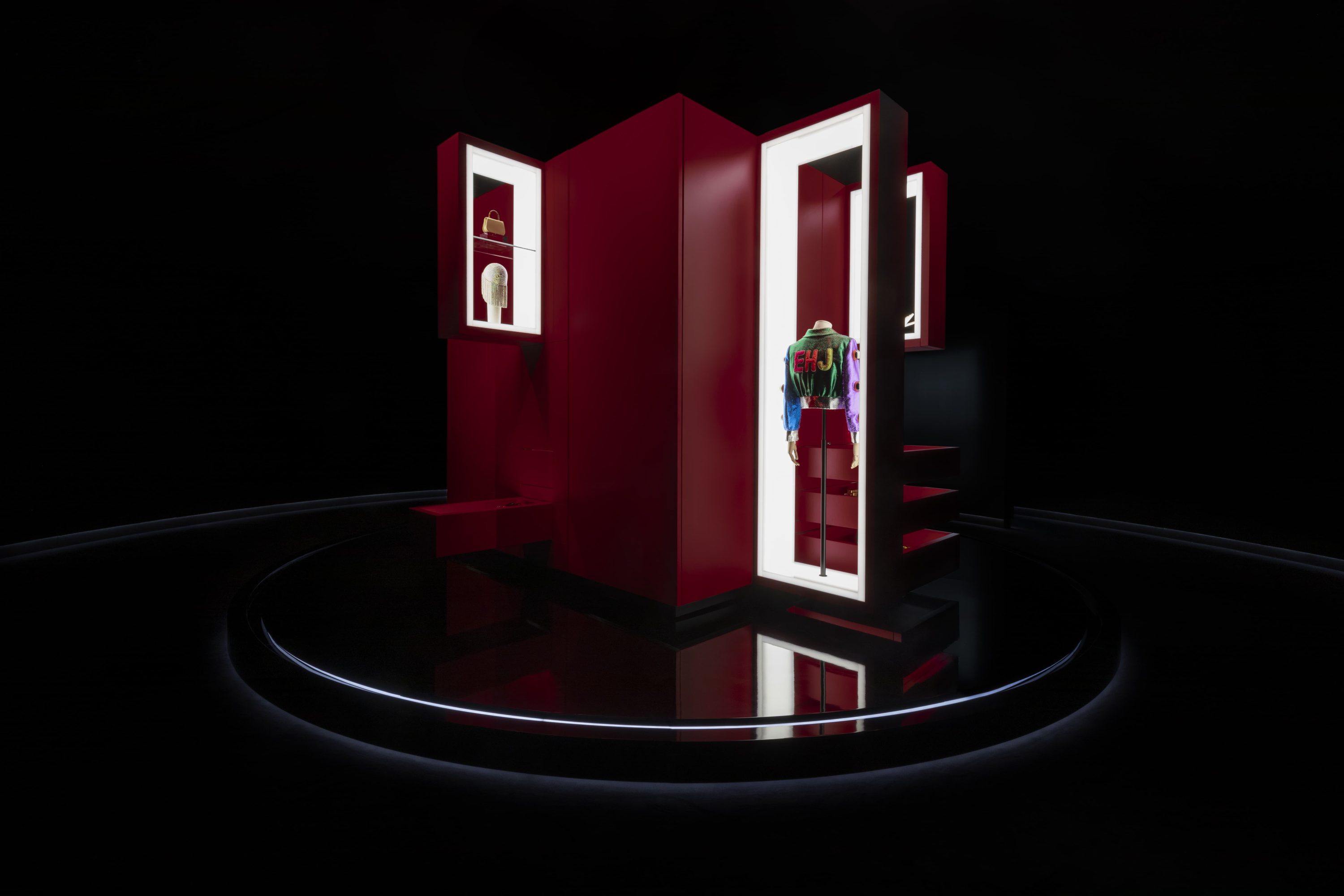 In occasion of the Gucci Cosmos exhibition in Shanghai, Global