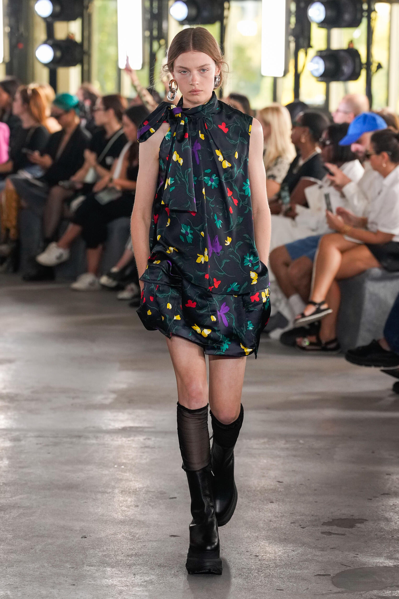 Sacai Spring 2024 Fashion Show