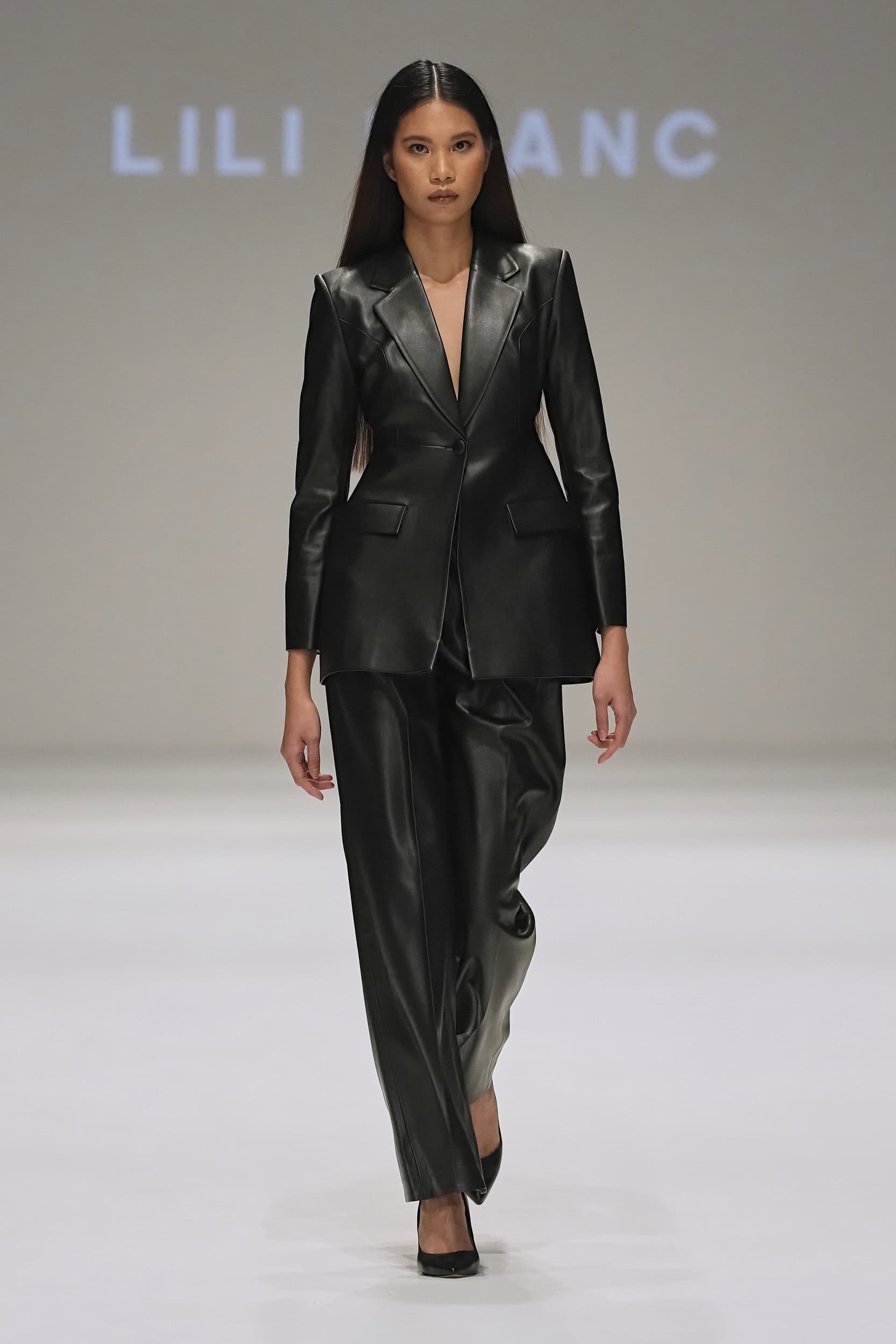 Lili Blanc Spring 2024 Fashion Show 