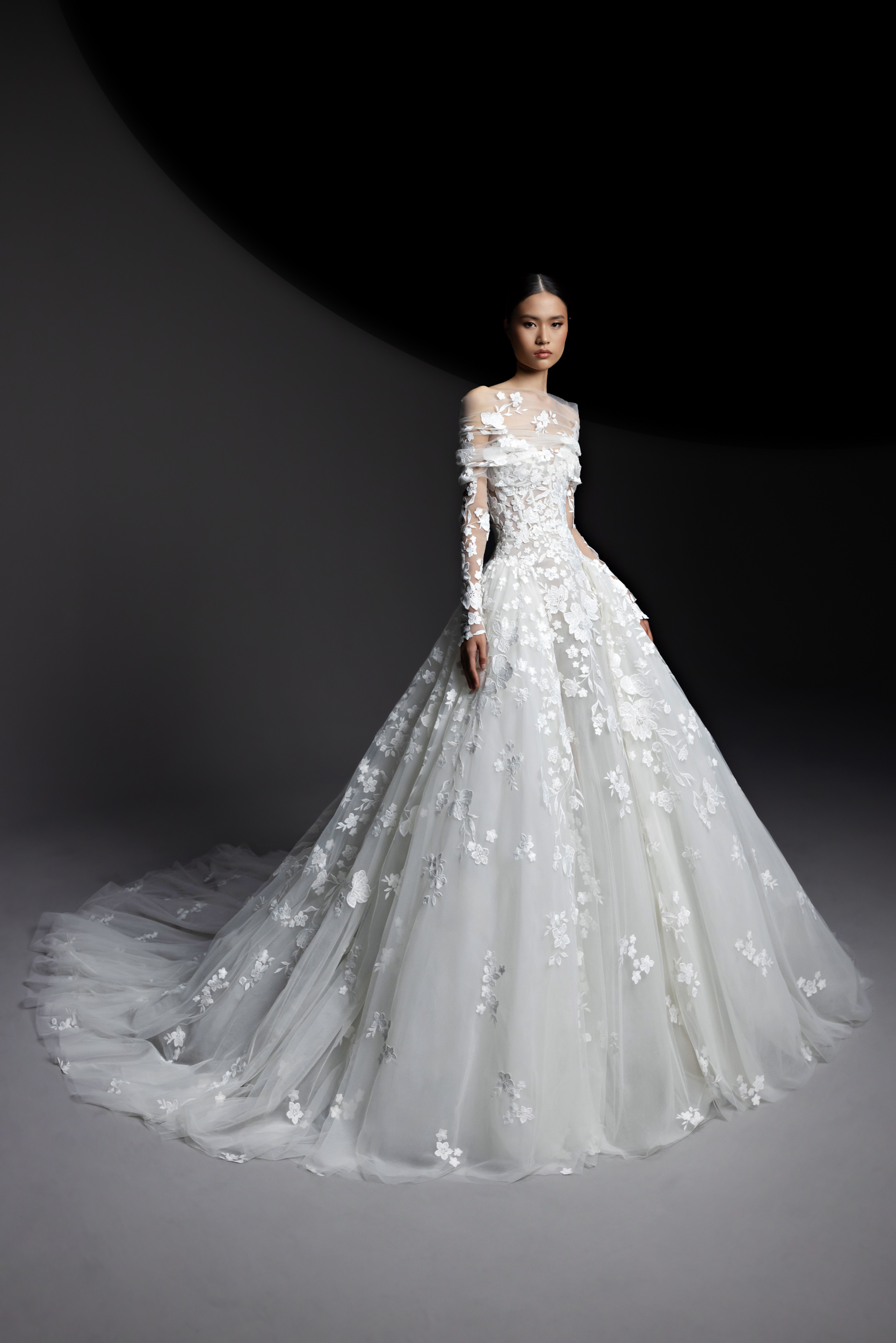 Zuhair Murad Bridal 2024 Fashion Collection 