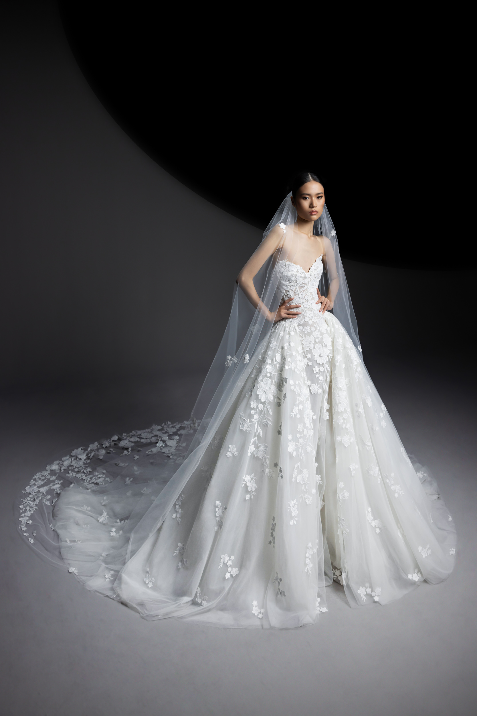 Zuhair Murad Bridal 2024 Fashion Collection 