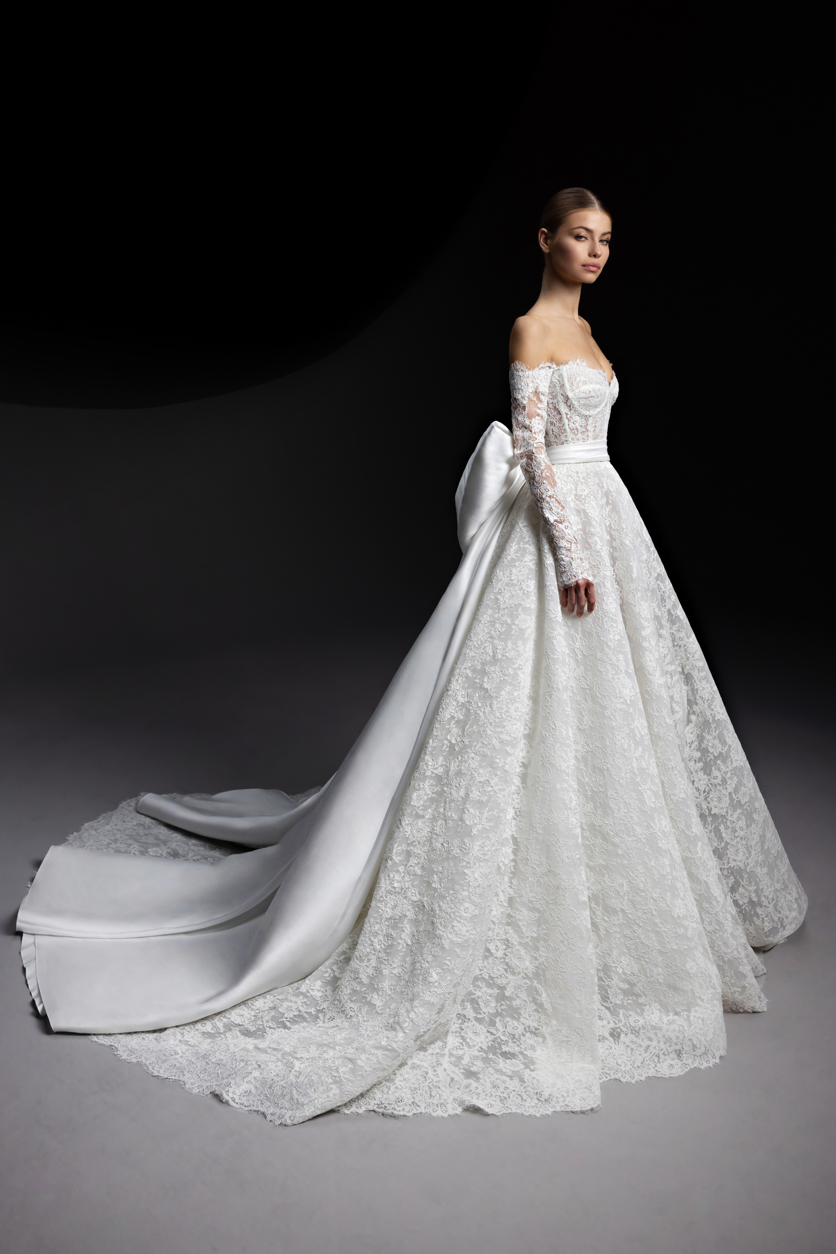 Zuhair Murad Bridal 2024 Fashion Collection 