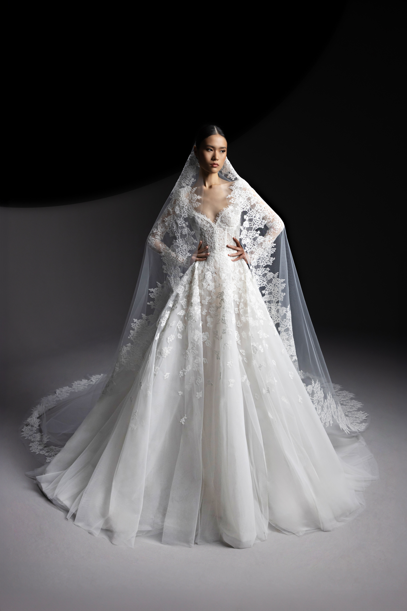 Zuhair Murad Bridal 2024 Fashion Collection 