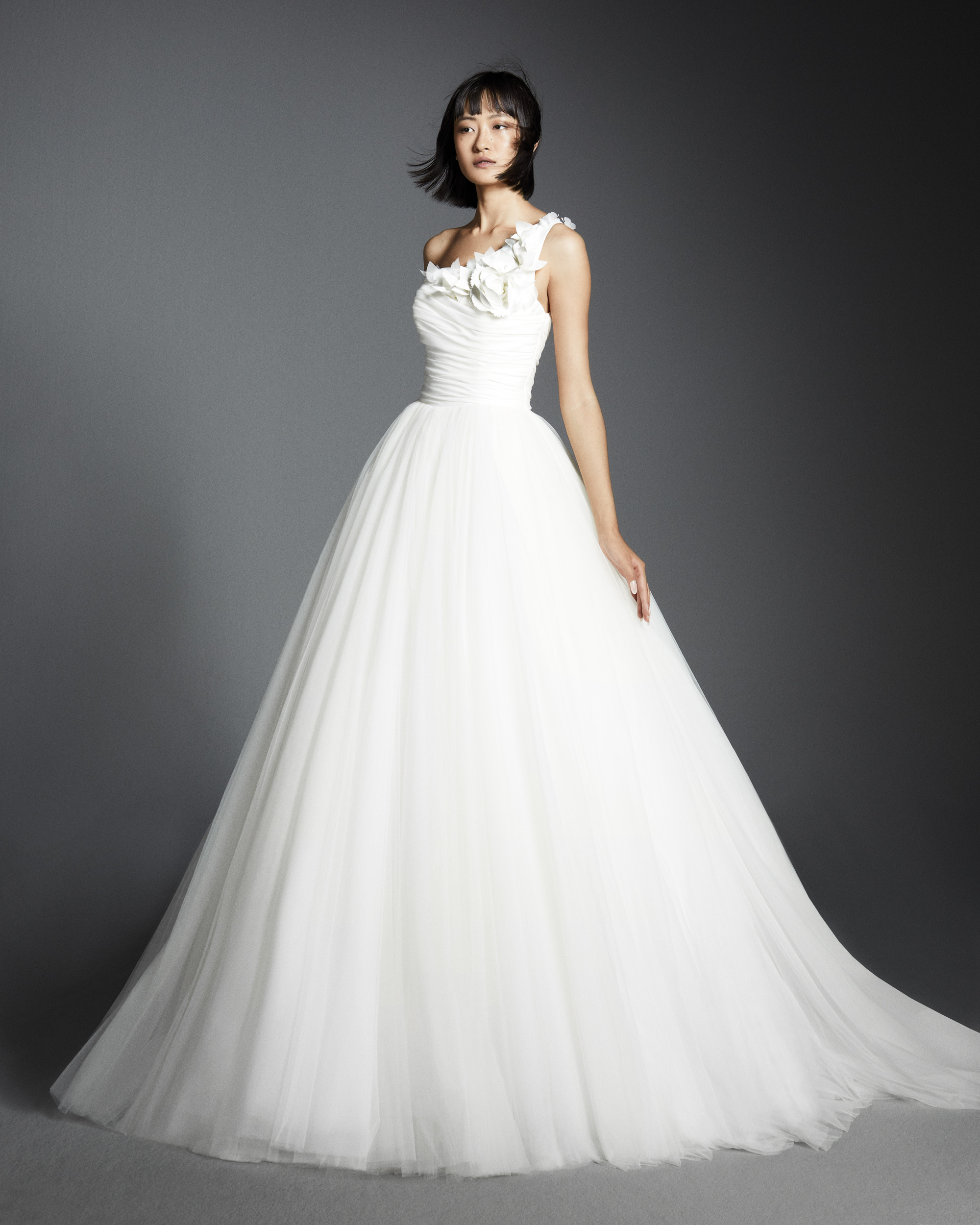 Viktor & Rolf Bridal 2024 Fashion Collection 