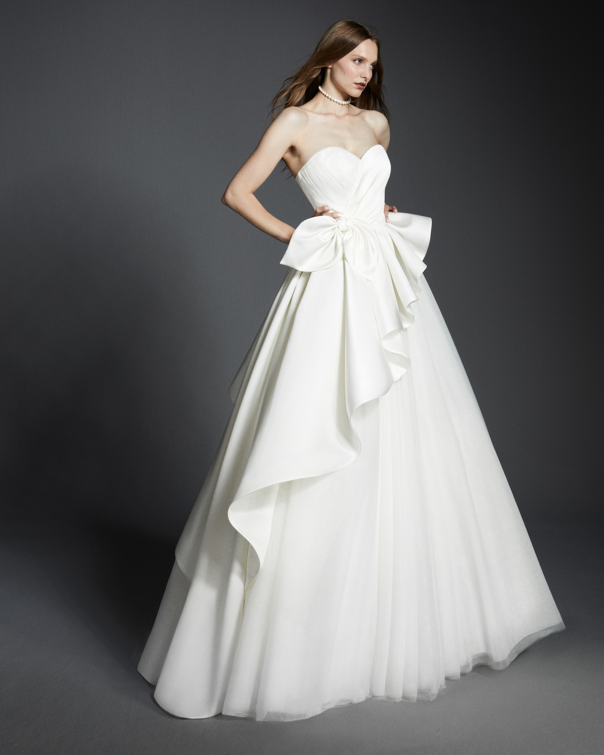 Viktor & Rolf Bridal 2024 Fashion Collection 