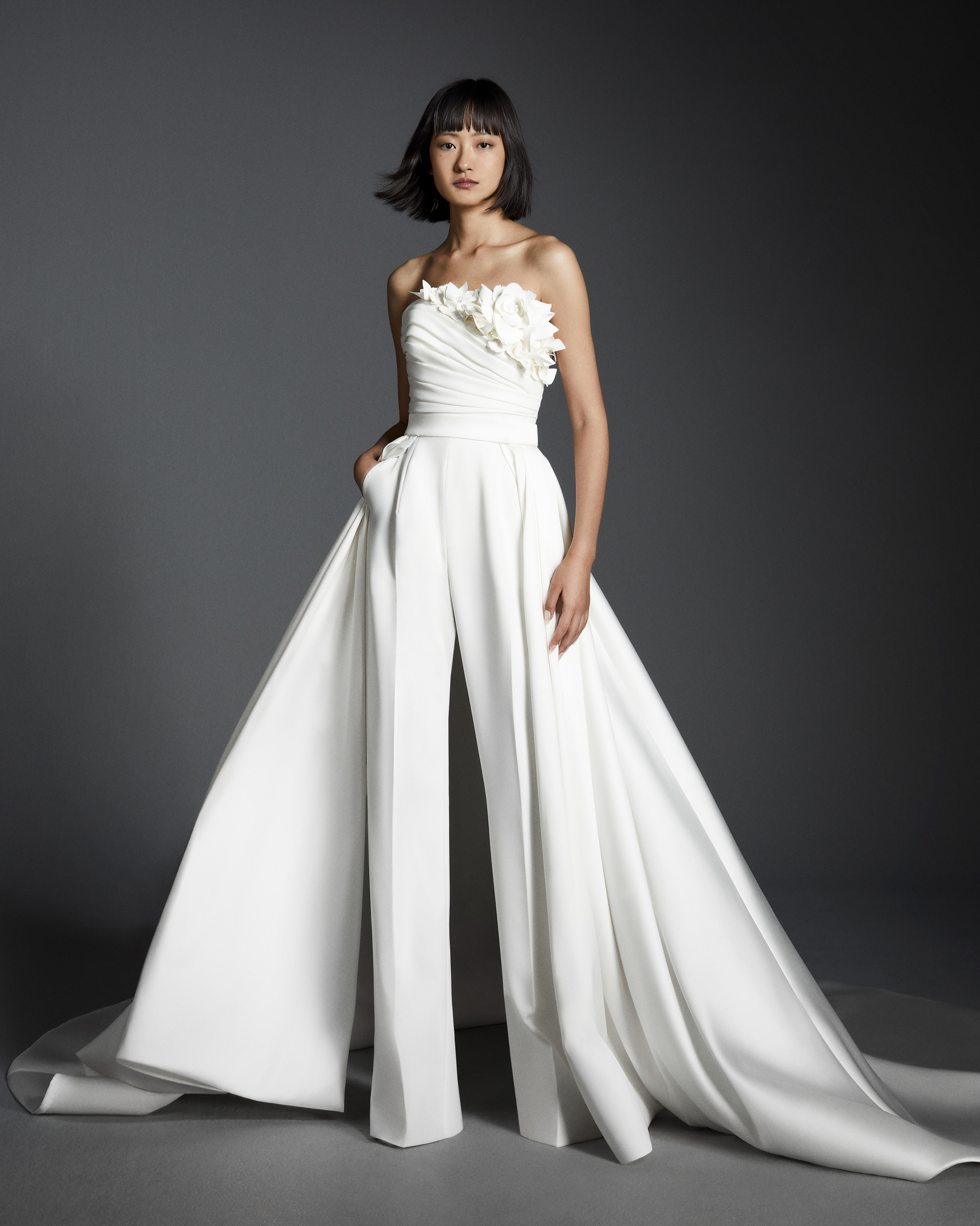 Viktor & Rolf Bridal 2024 Fashion Collection 