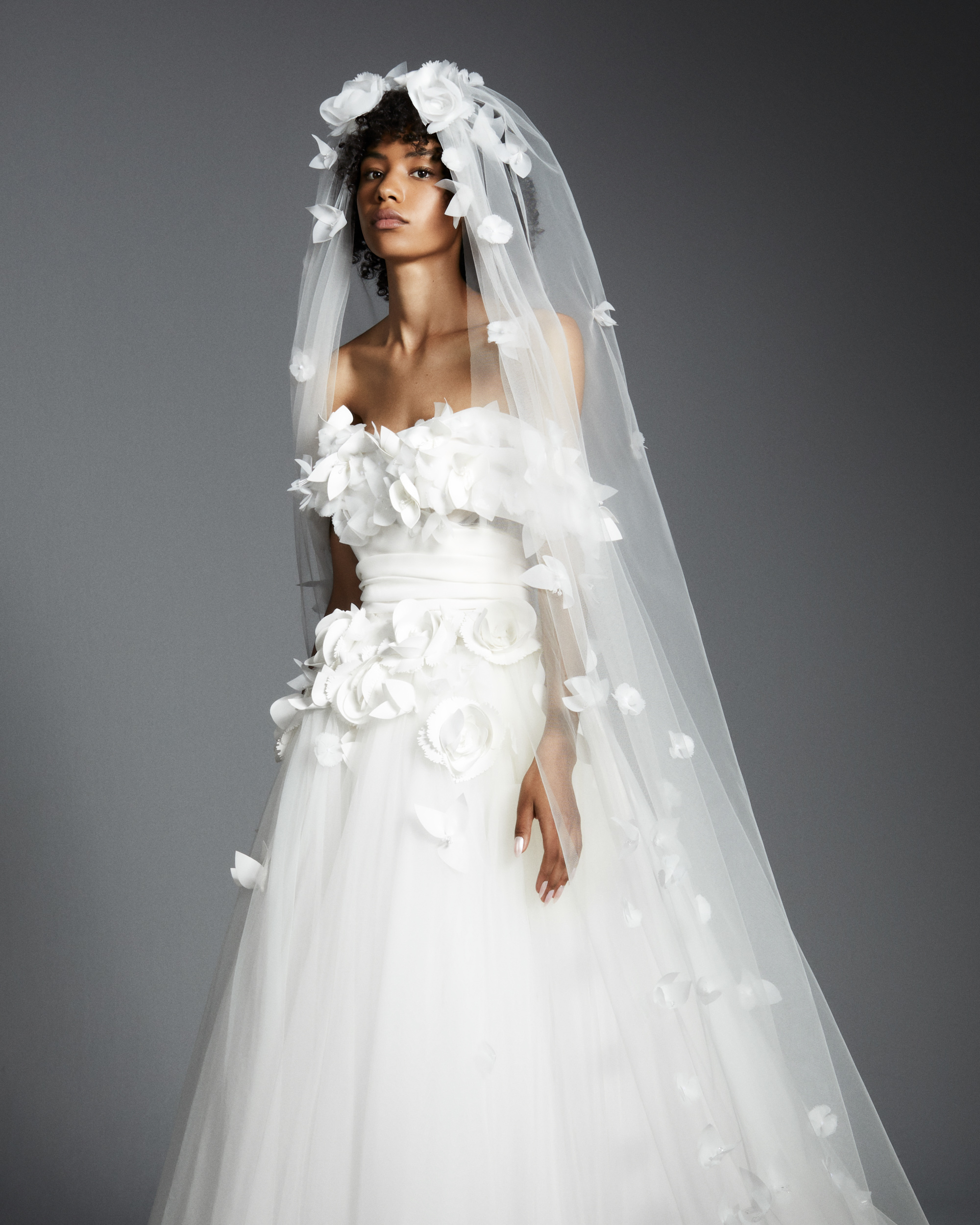 Viktor & Rolf Bridal 2024 Fashion Collection 