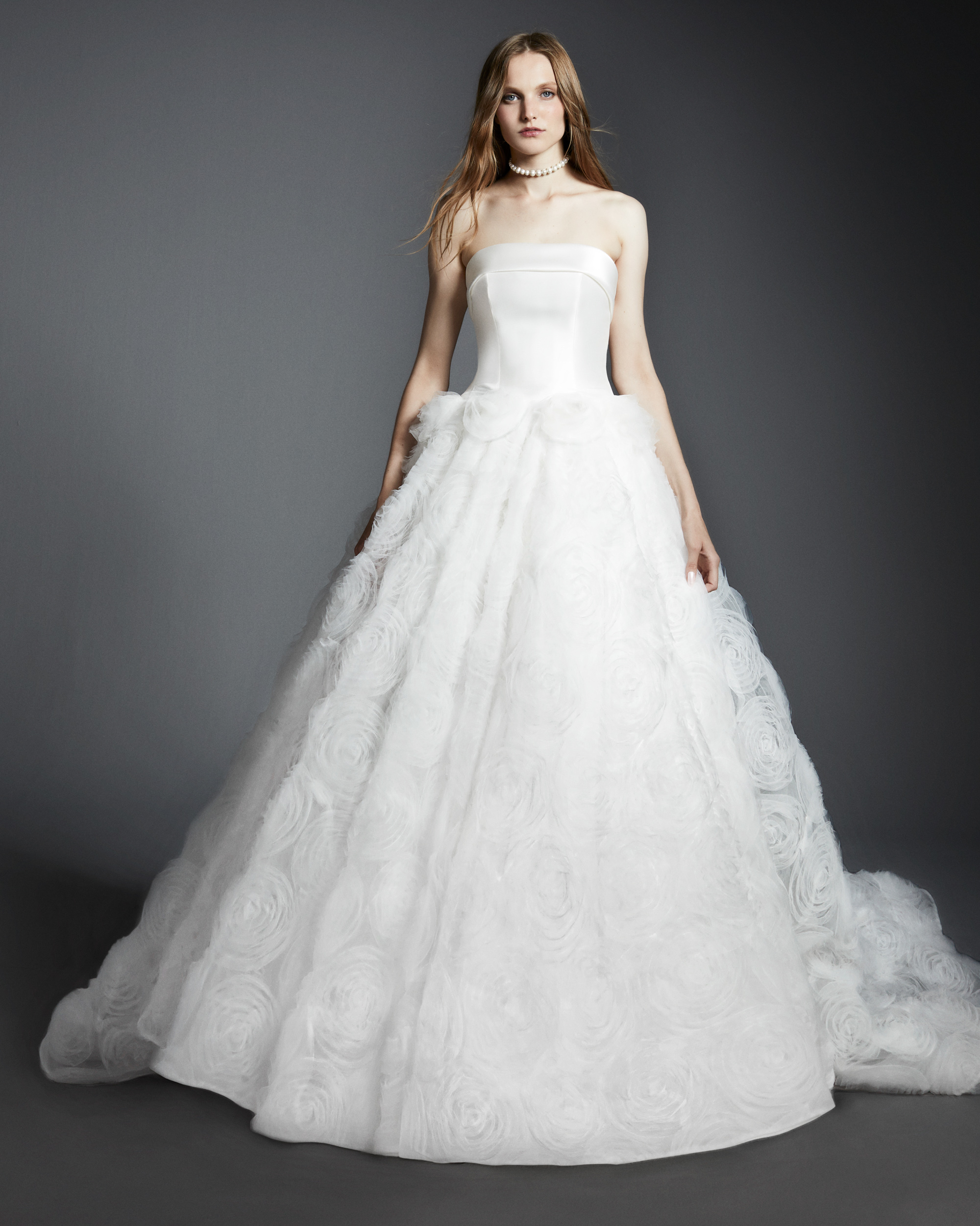 Viktor & Rolf Bridal 2024 Fashion Collection 