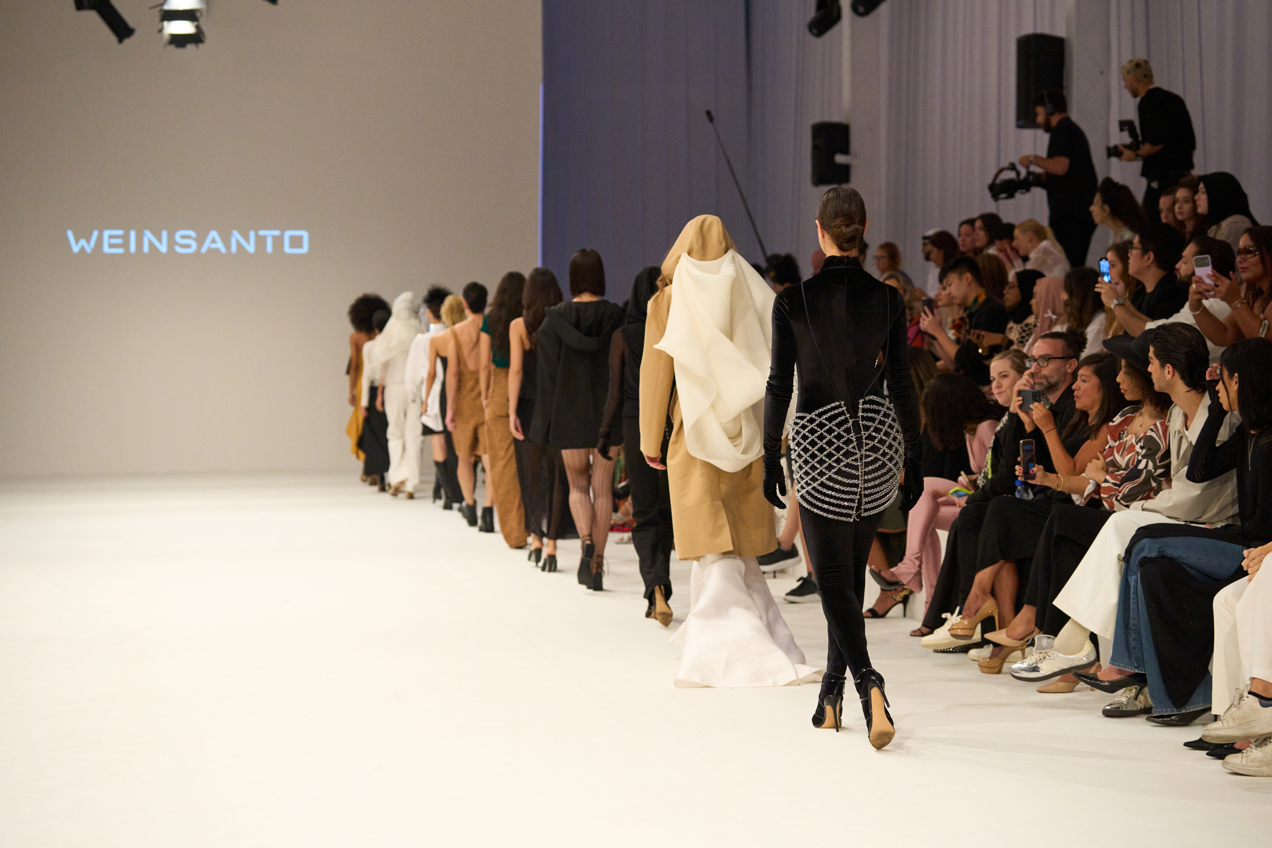 Weinsanto Spring 2024 Fashion Show 