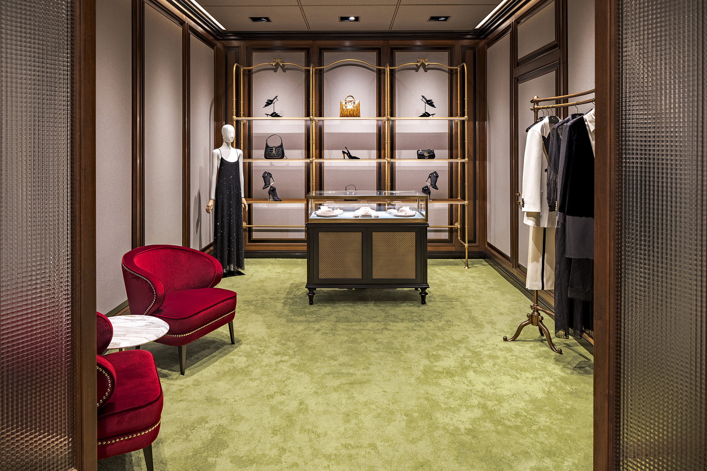 Gucci Opens New Aspen Boutique | The Impression