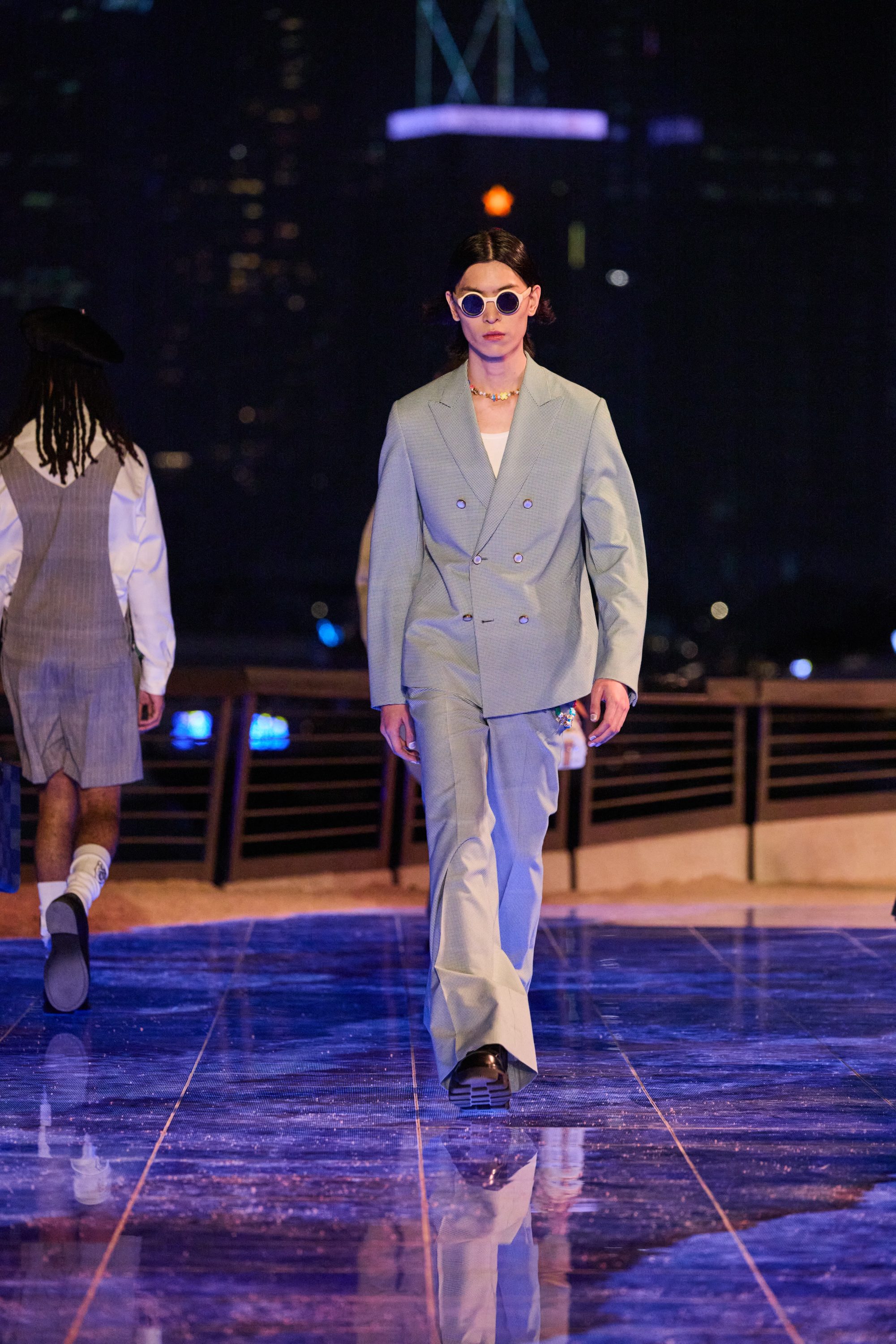 Louis Vuitton Men's Pre-Fall 2024 Fashion Show | The Impression