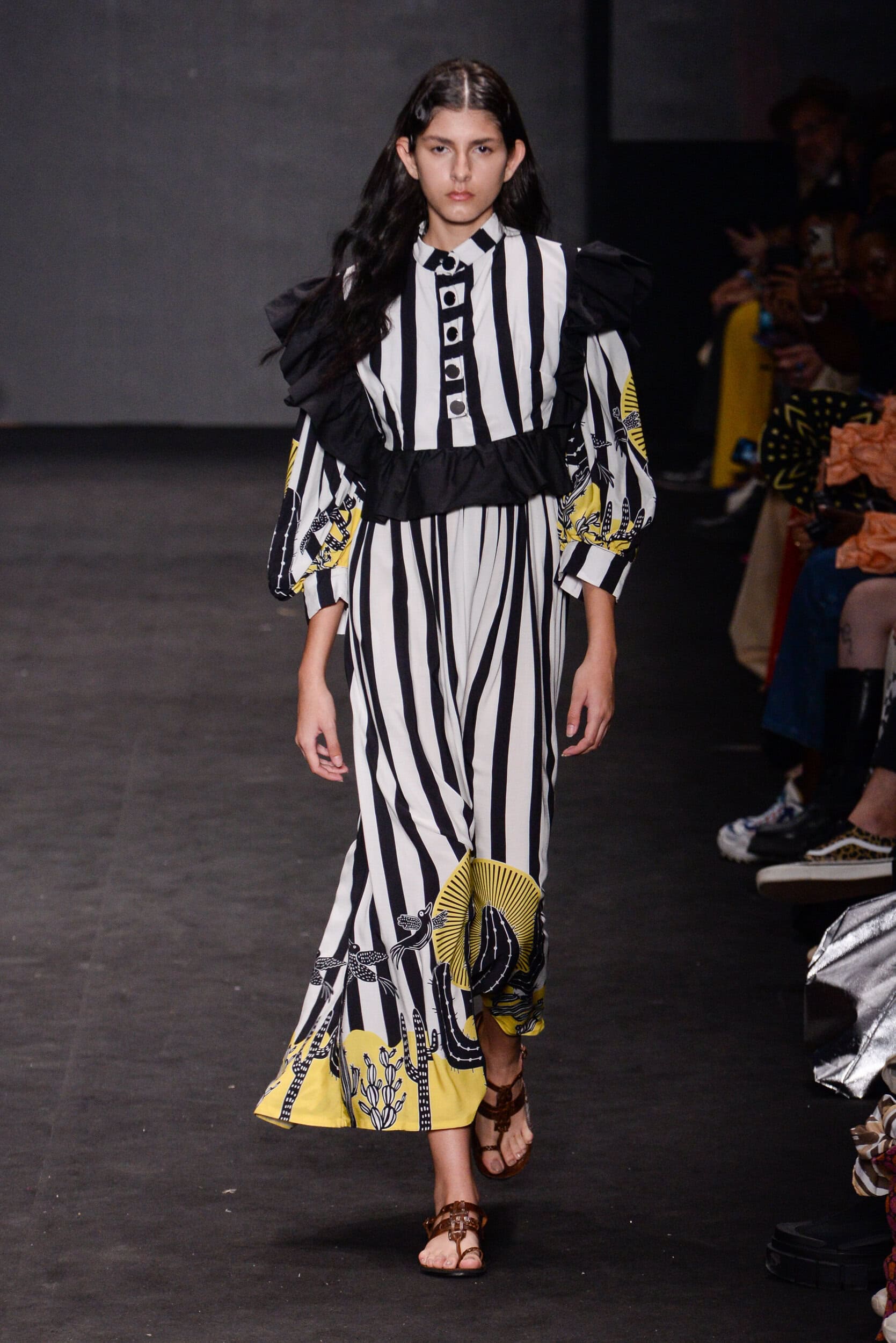 Santa Resistencia  Spring 2024 Fashion Show 