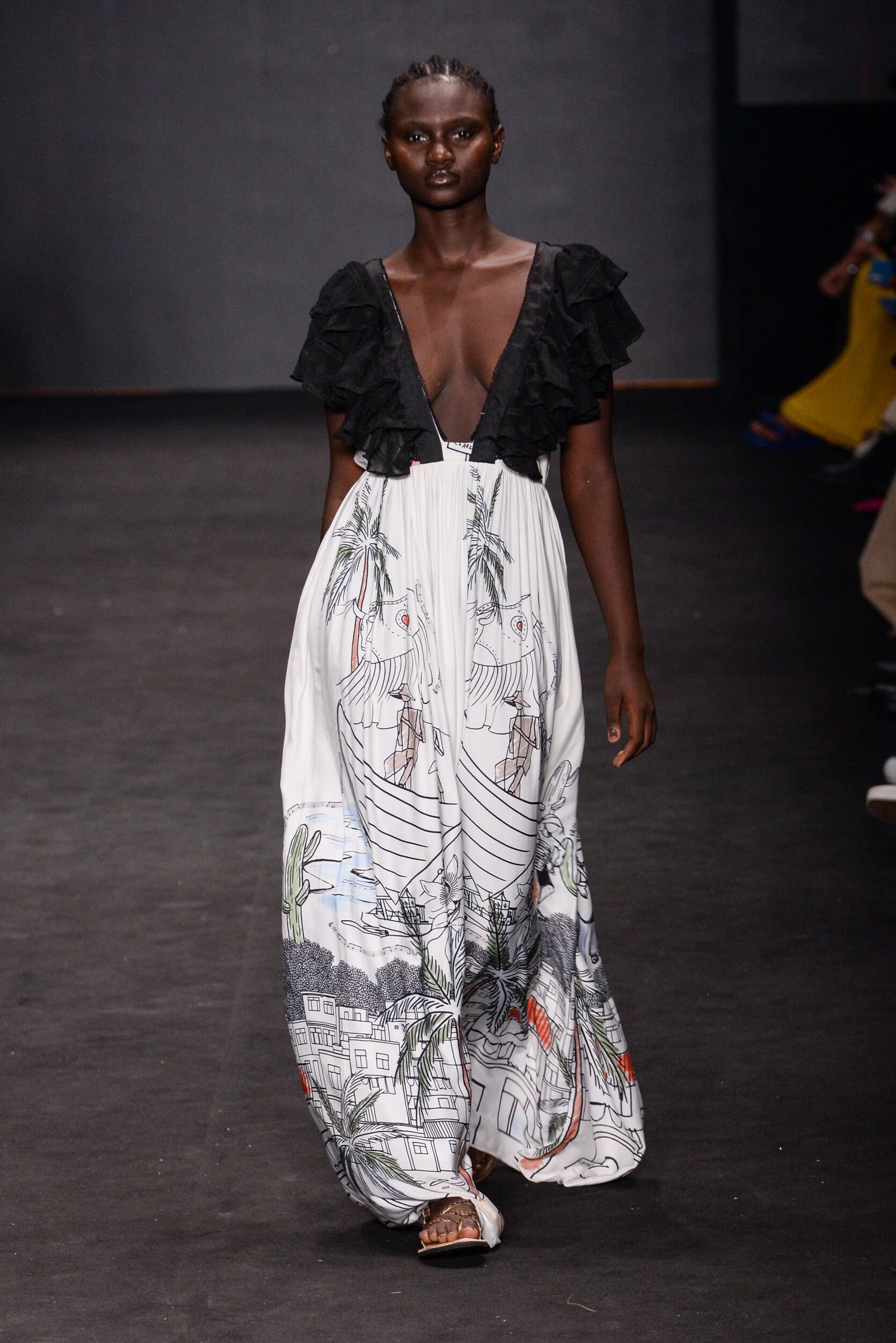 Santa Resistencia  Spring 2024 Fashion Show 