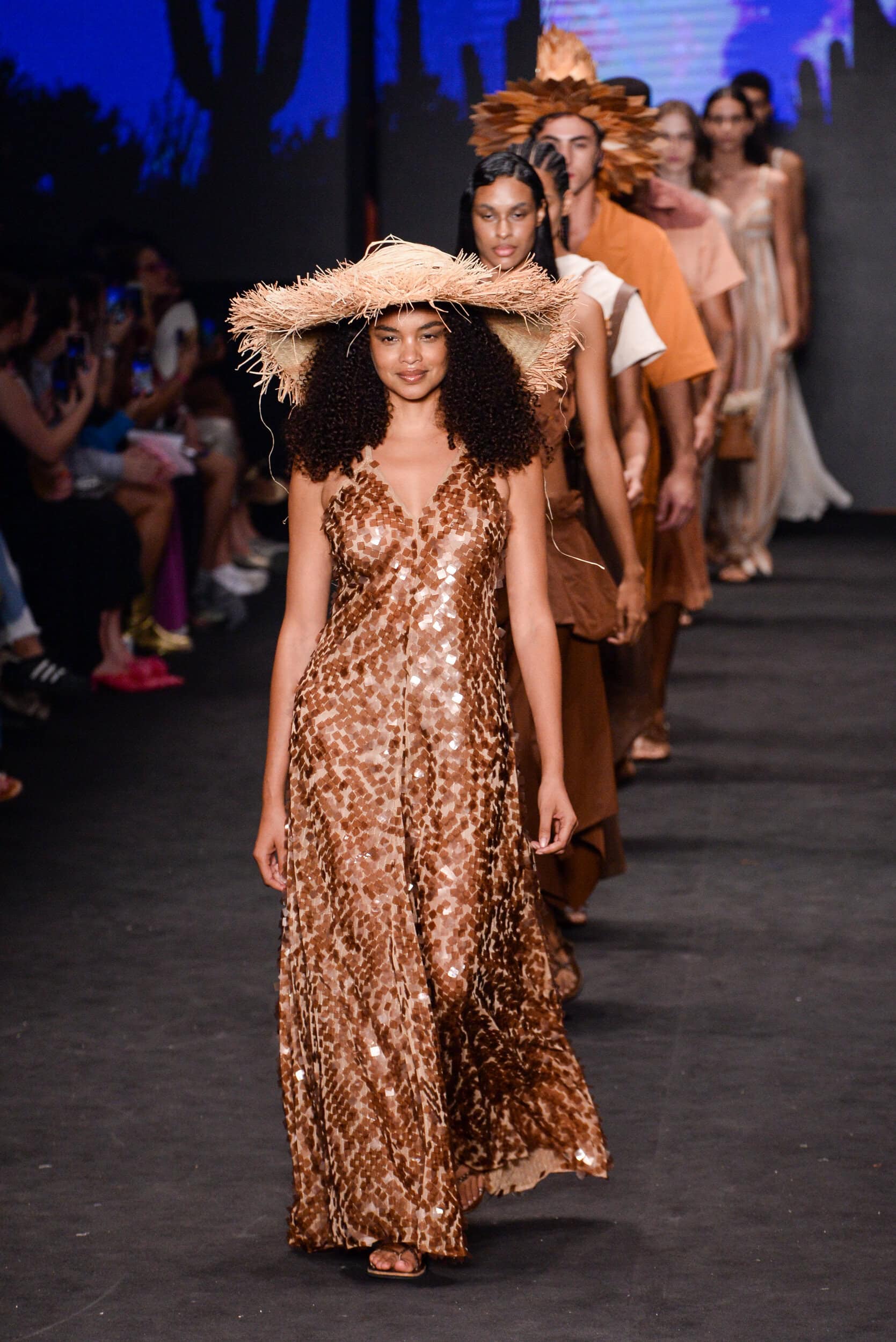 Santa Resistencia  Spring 2024 Fashion Show 
