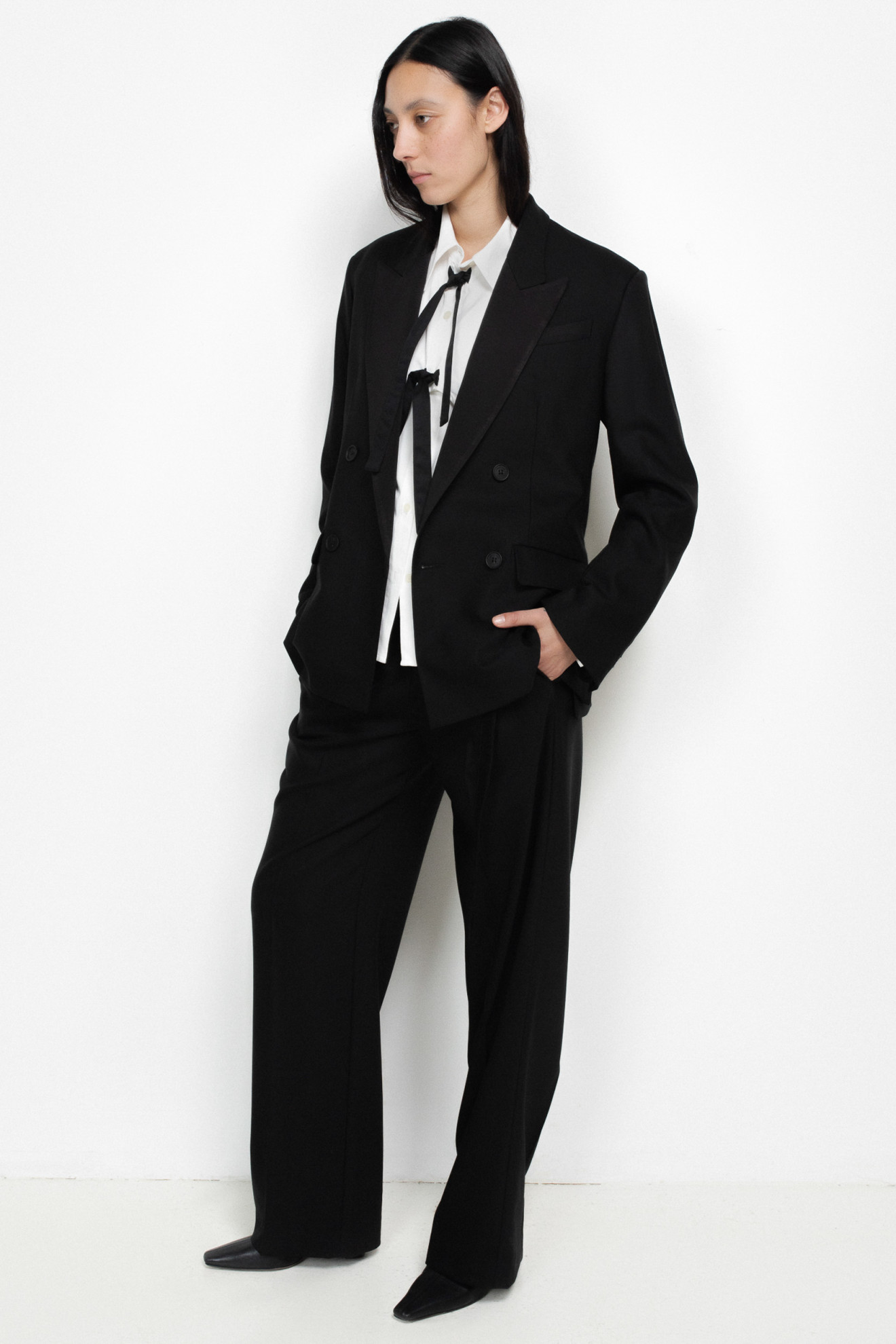 Eudon Choi Pre-Fall 2024 Fashion Show | The Impression