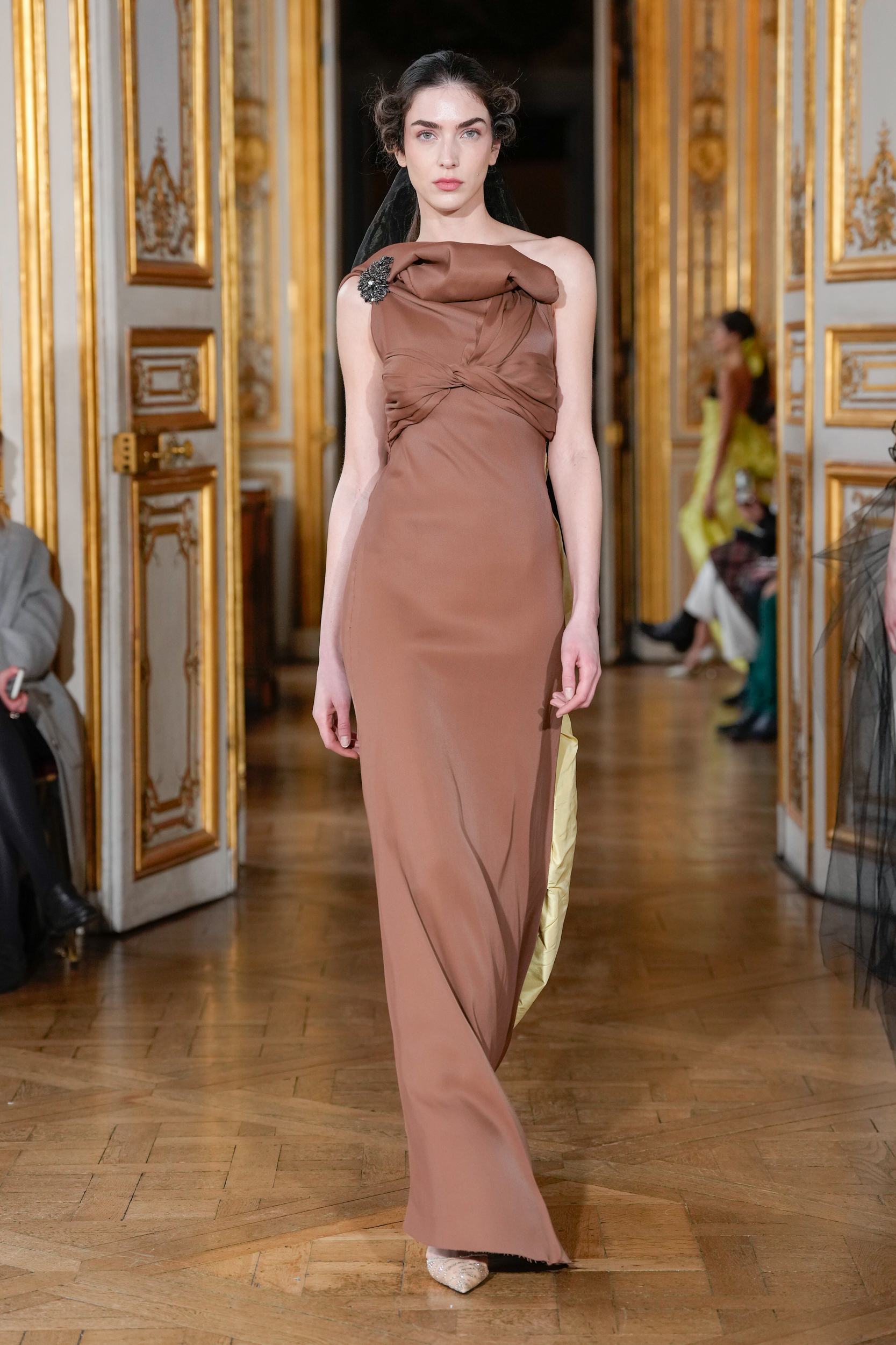 Peet Dullaert Spring 2024 Couture Fashion Show