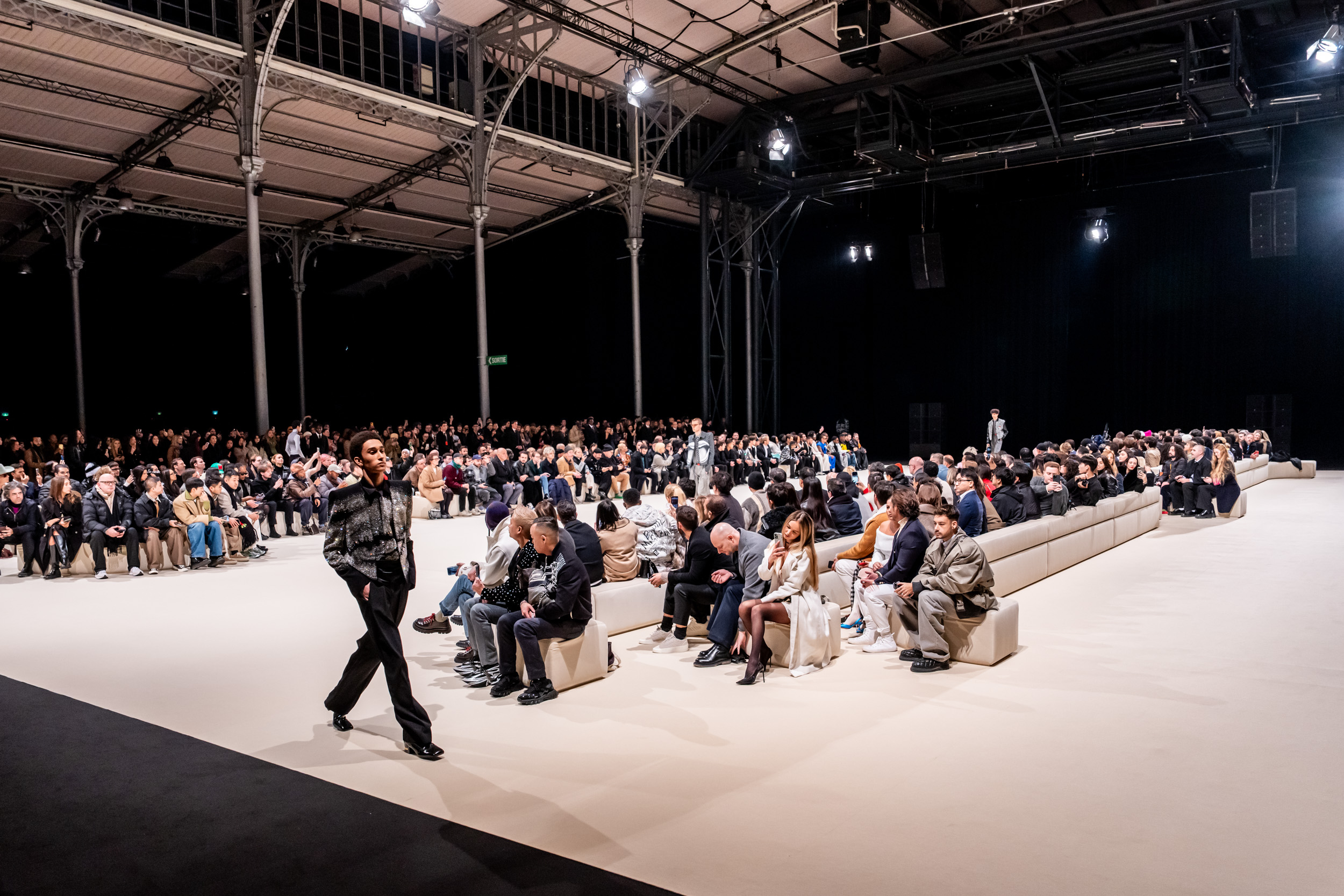 Balmain Fall 2024 Men’s Fashion Show Atmosphere