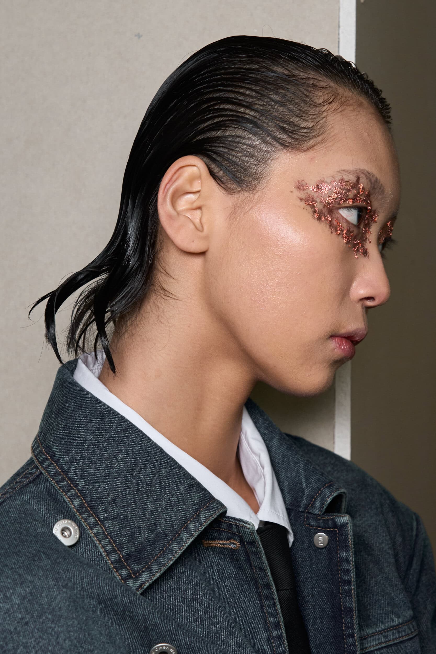Feng Chen Wang Fall 2024 Men’s Fashion Show Backstage