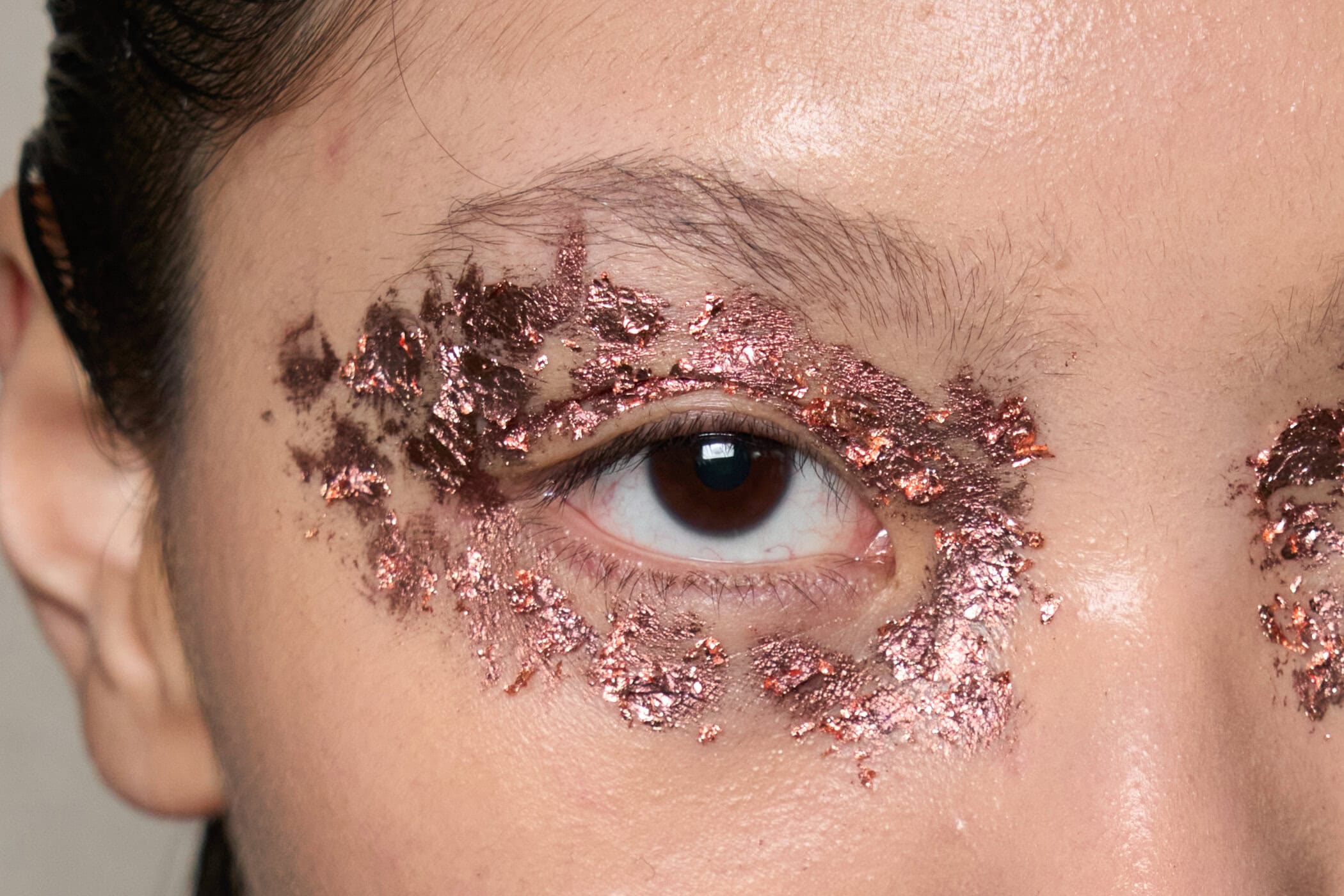 Feng Chen Wang Fall 2024 Men’s Fashion Show Backstage