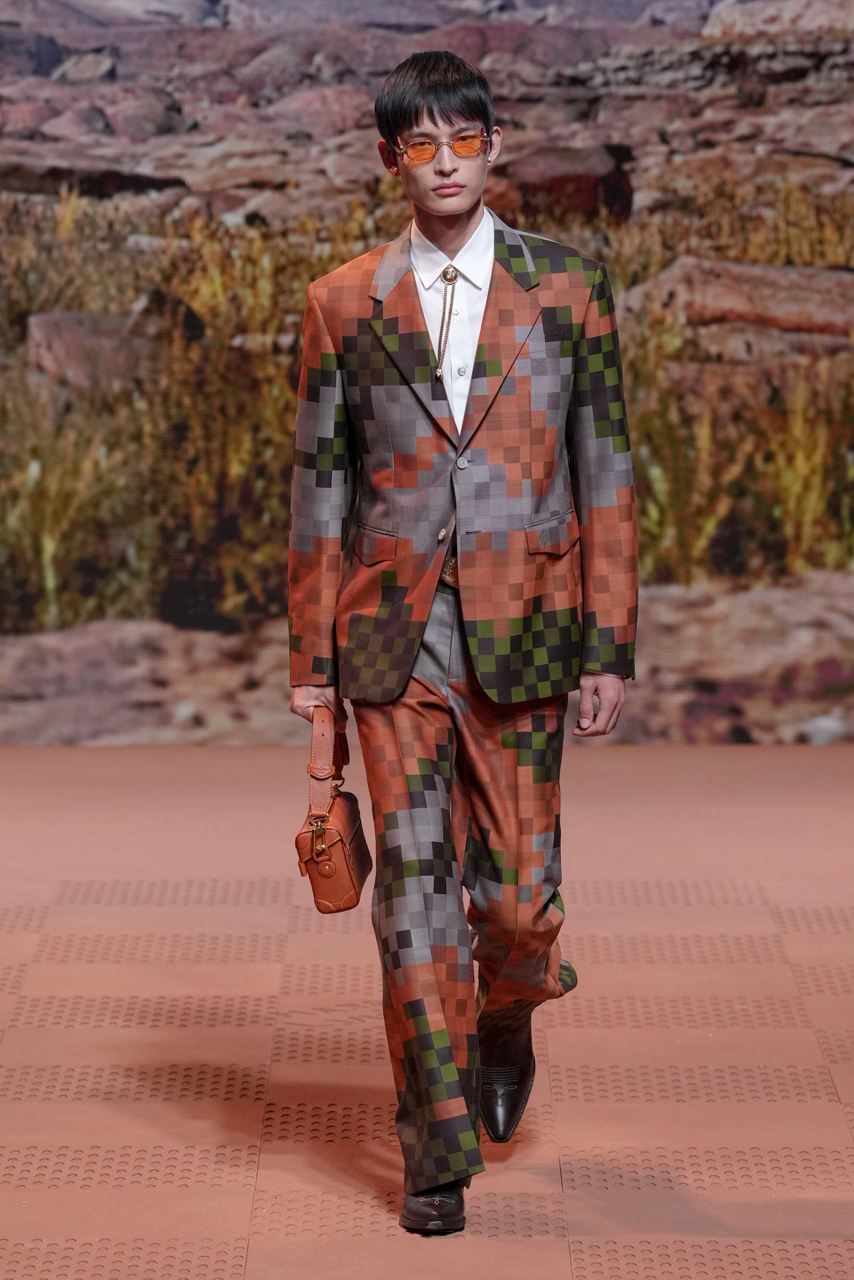Louis Vuitton Fall Men’s 2024 Fashion Show