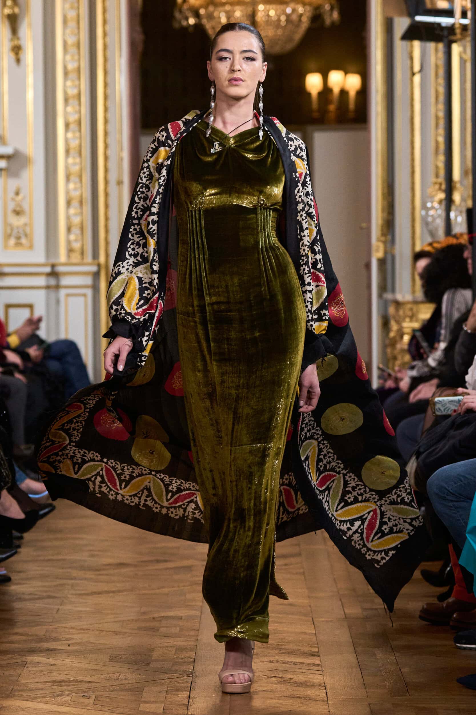 Oriental Fashion Show Spring 2024 Couture Fashion Show
