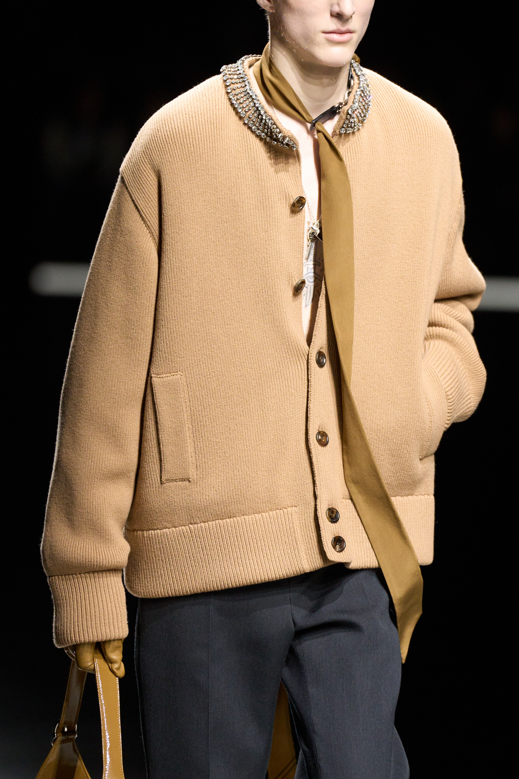 Gucci Fall 2024 Men S Fashion Show Details The Impression   Gucci M Clp F24 007 