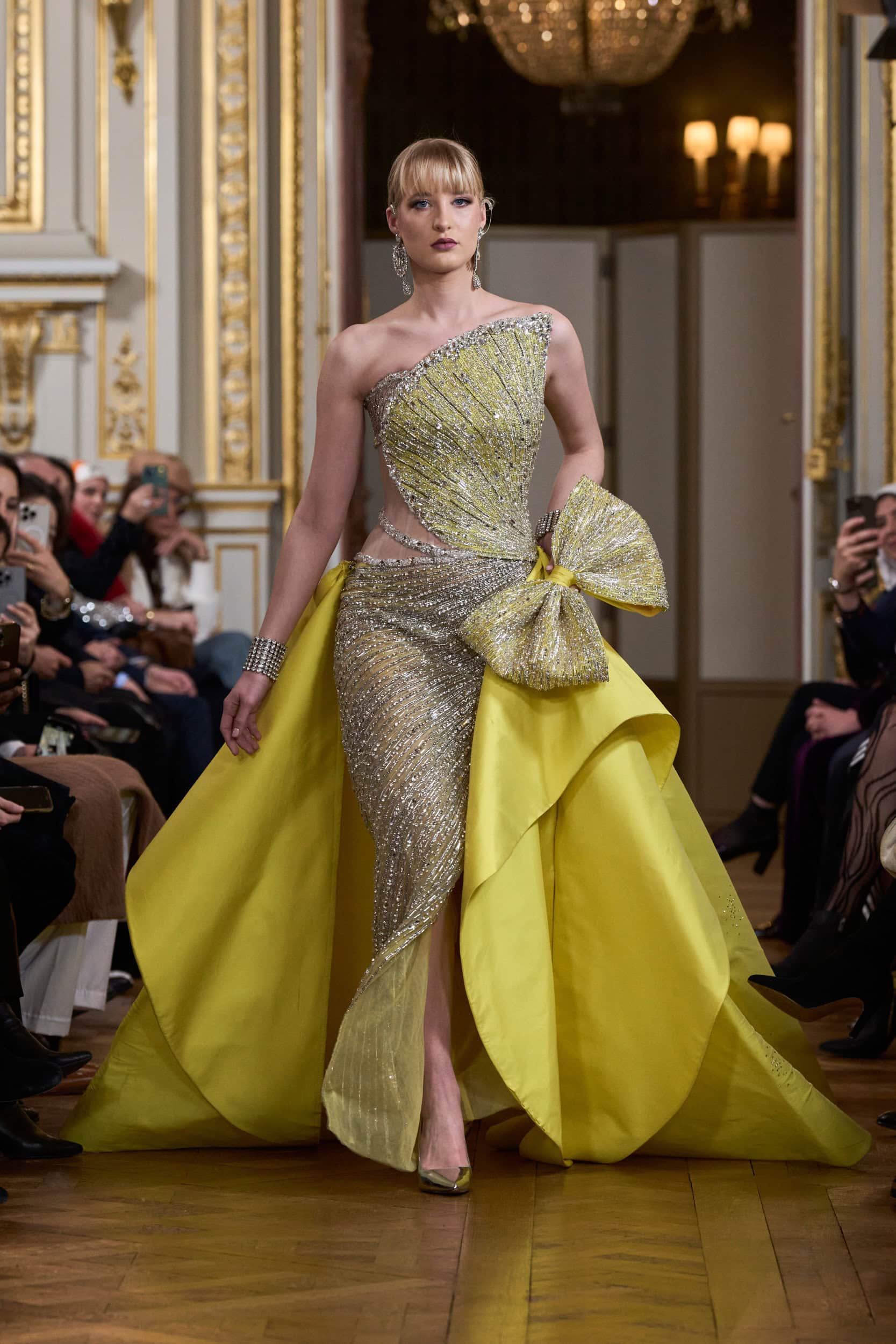 Oriental Fashion Show Spring 2024 Couture Fashion Show