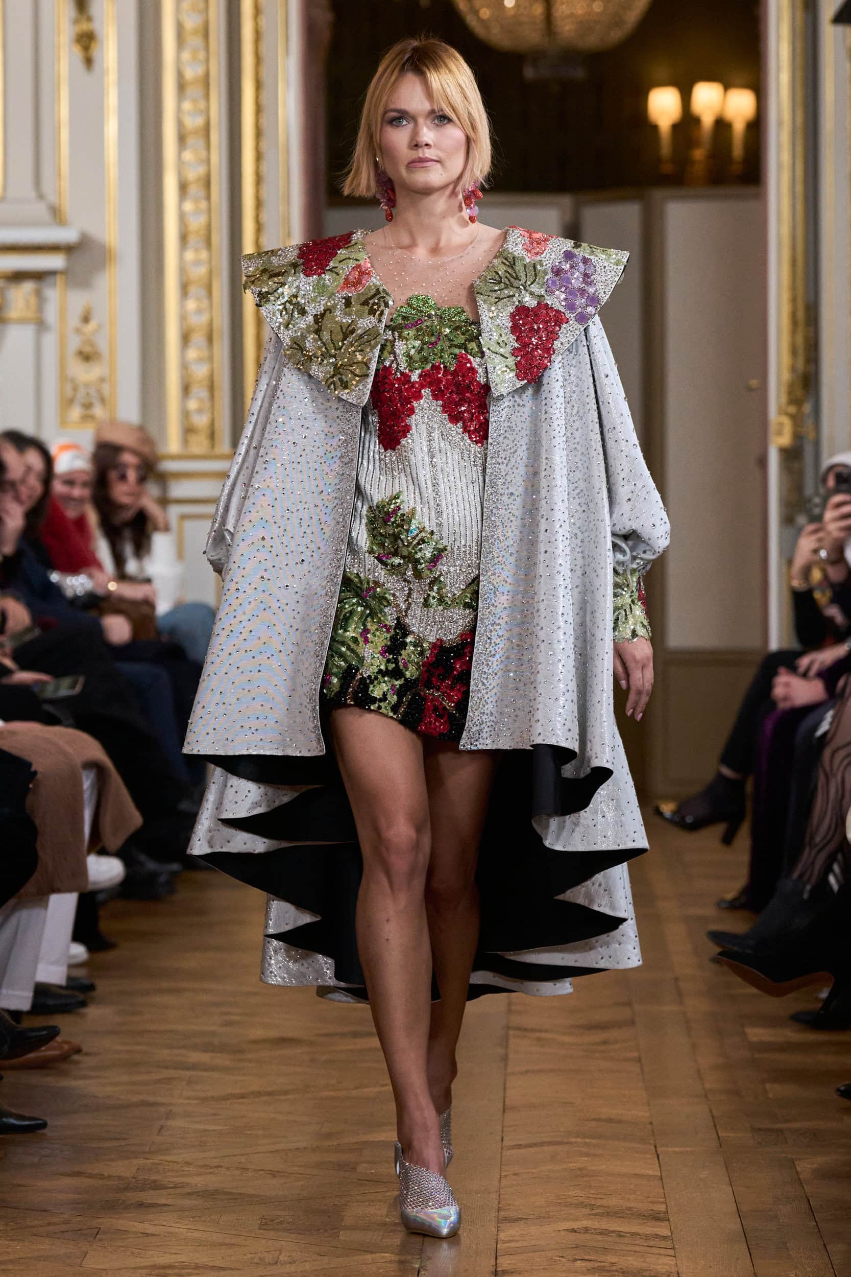 Oriental Fashion Show Spring 2024 Couture Fashion Show