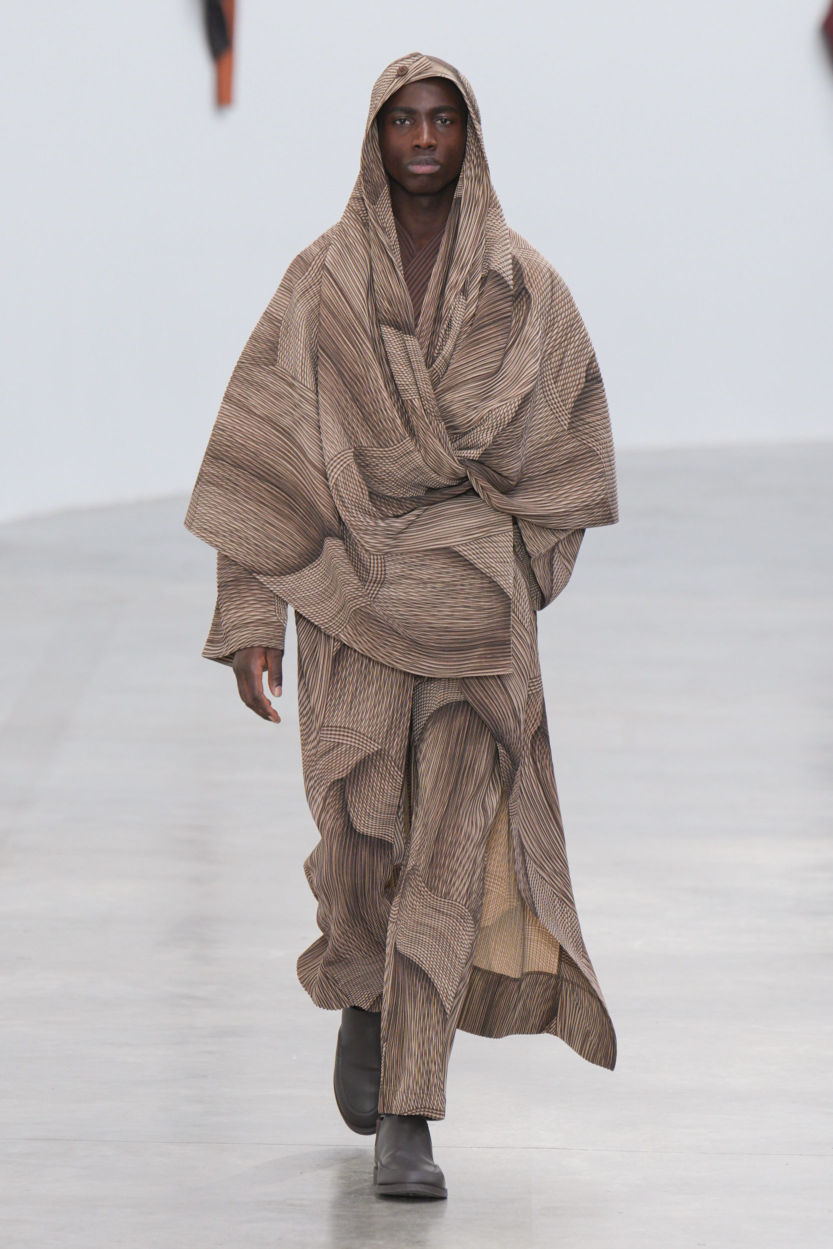 Homme Plisse Issey Miyake Fall 2024 Men’s Fashion Show