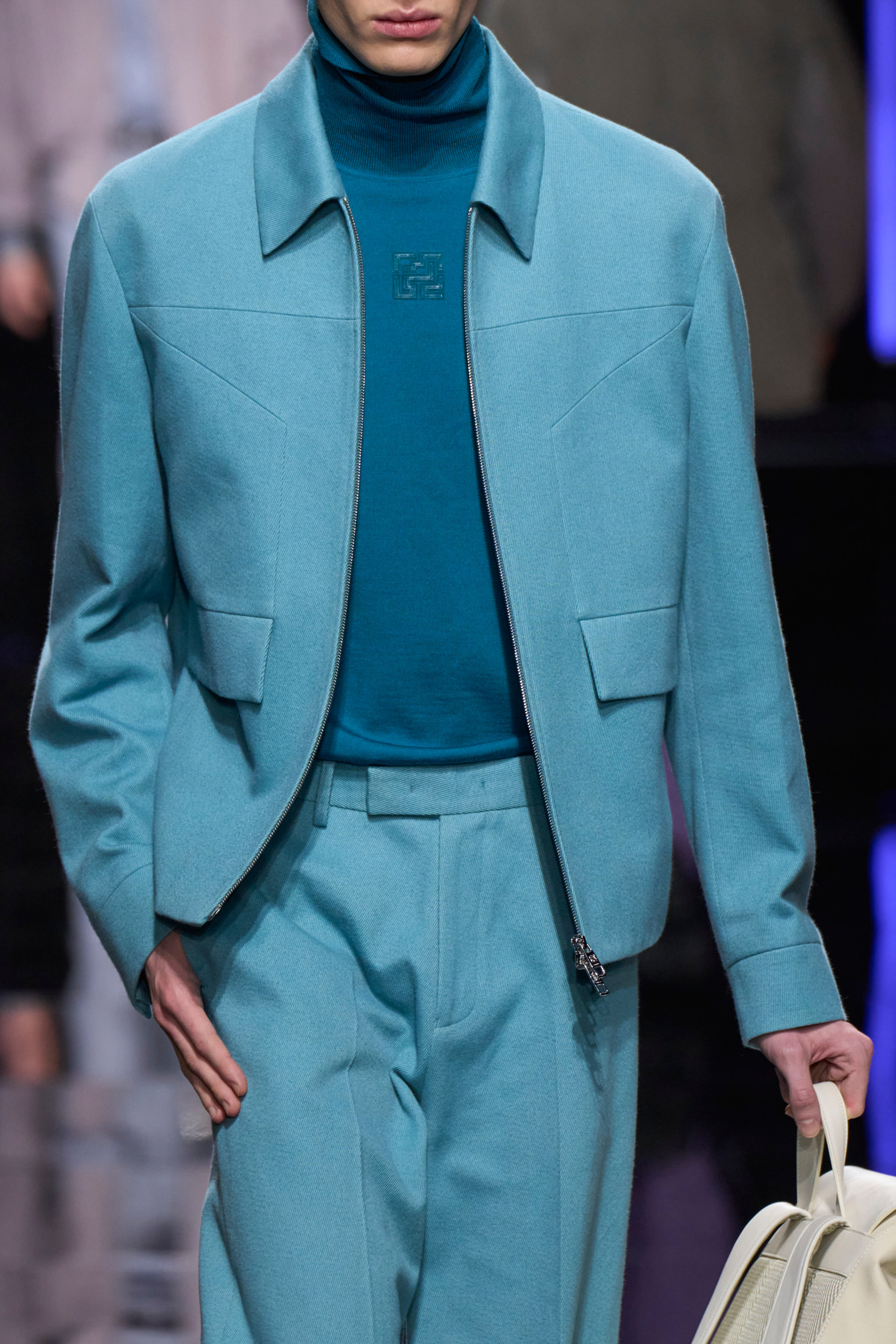 Kb Hong Fall 2024 Men’s Fashion Show Details