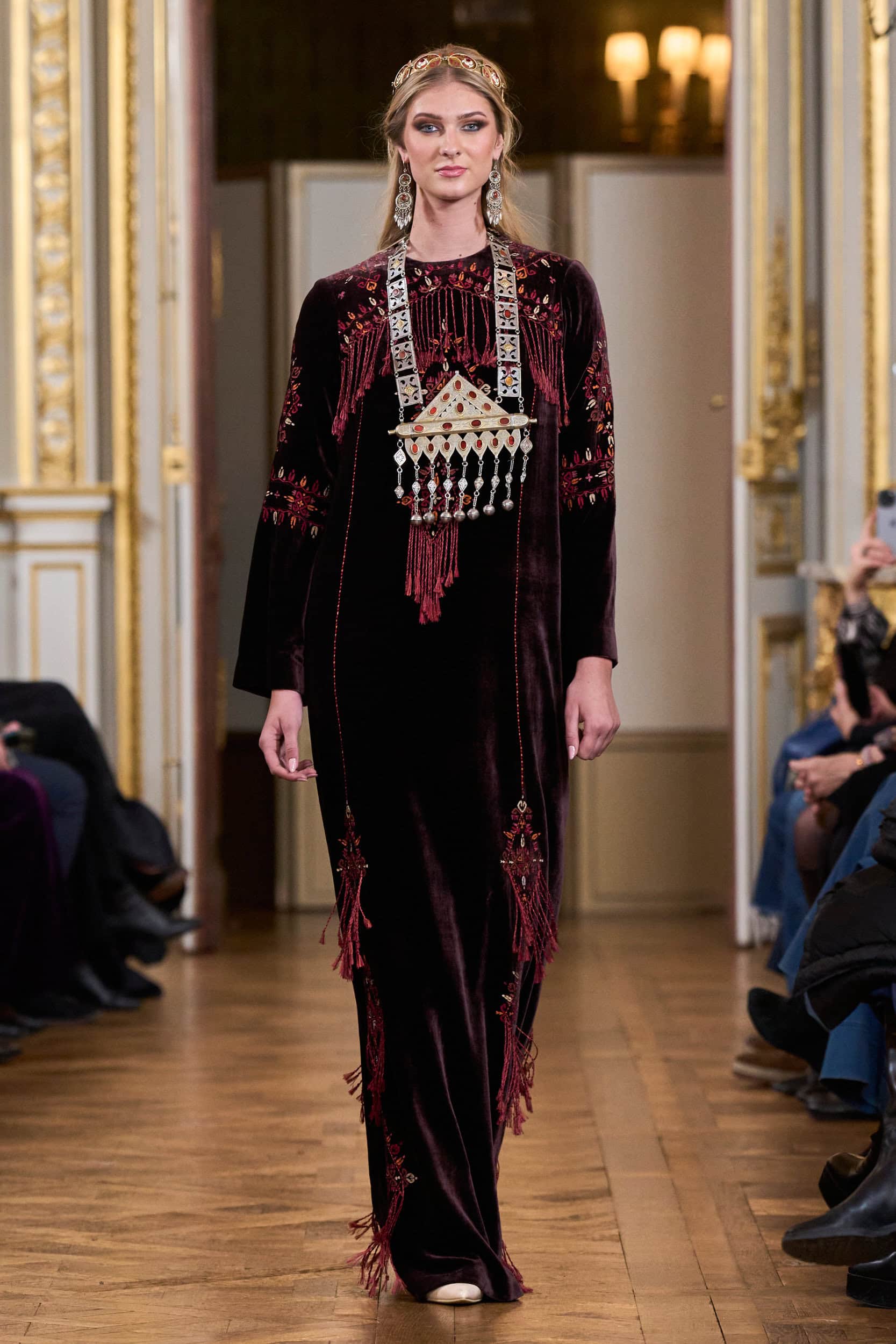 Oriental Fashion Show Spring 2024 Couture Fashion Show