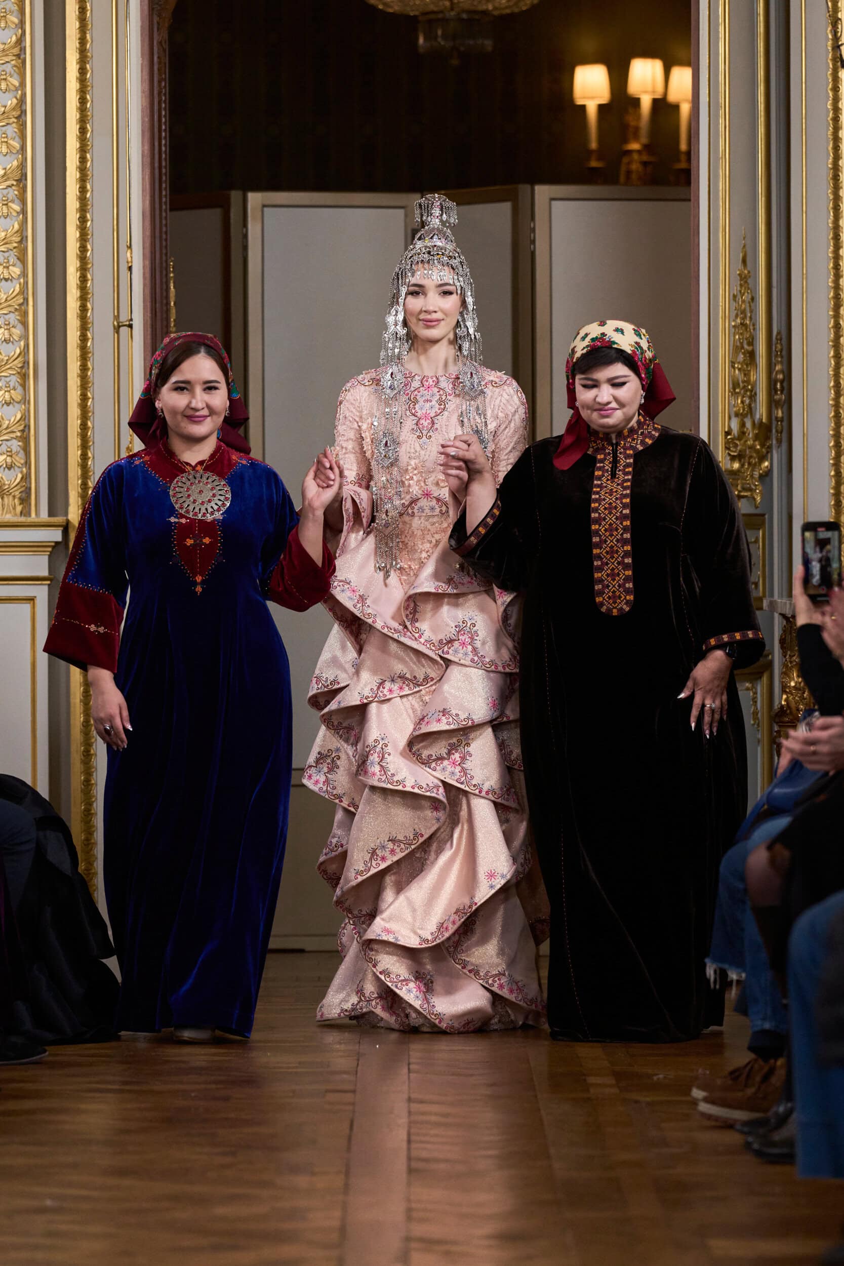 Oriental Fashion Show Spring 2024 Couture Fashion Show
