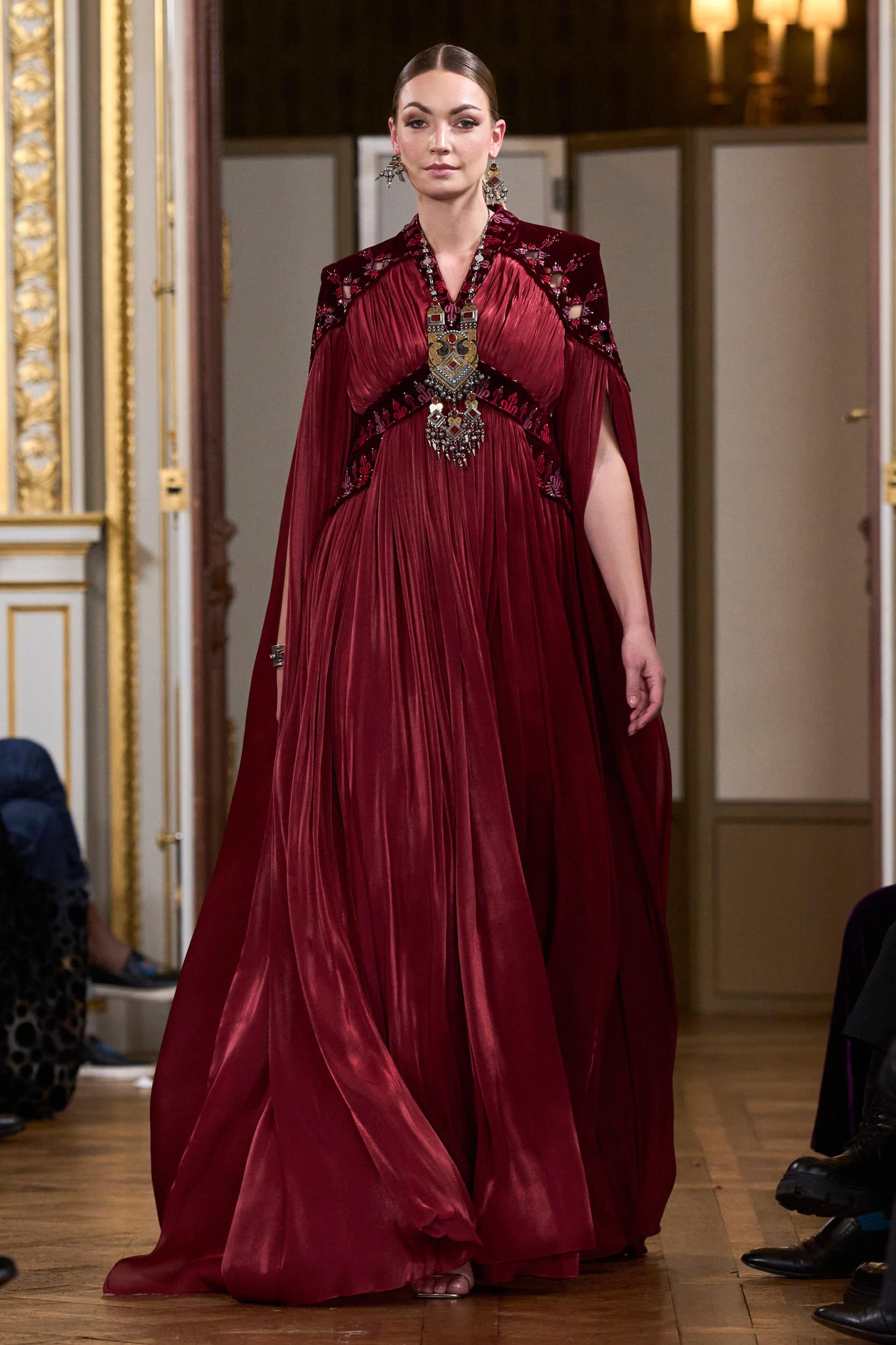Oriental Fashion Show Spring 2024 Couture Fashion Show